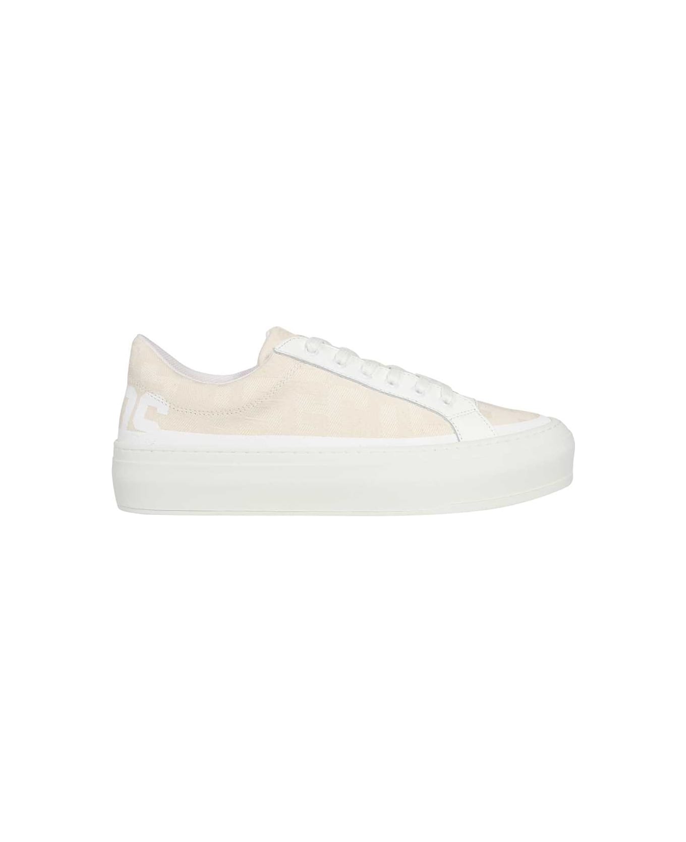 GCDS Low-top Sneakers - White