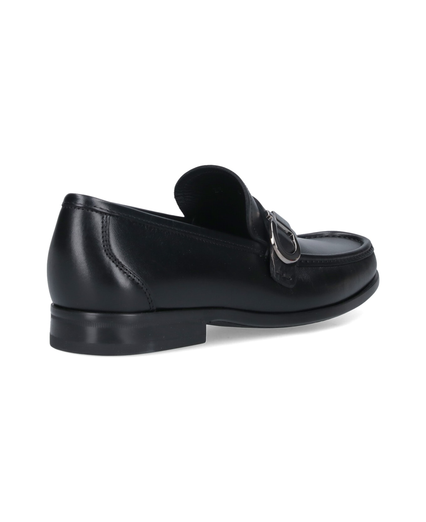 Ferragamo 'gancini' Loafers - Nero