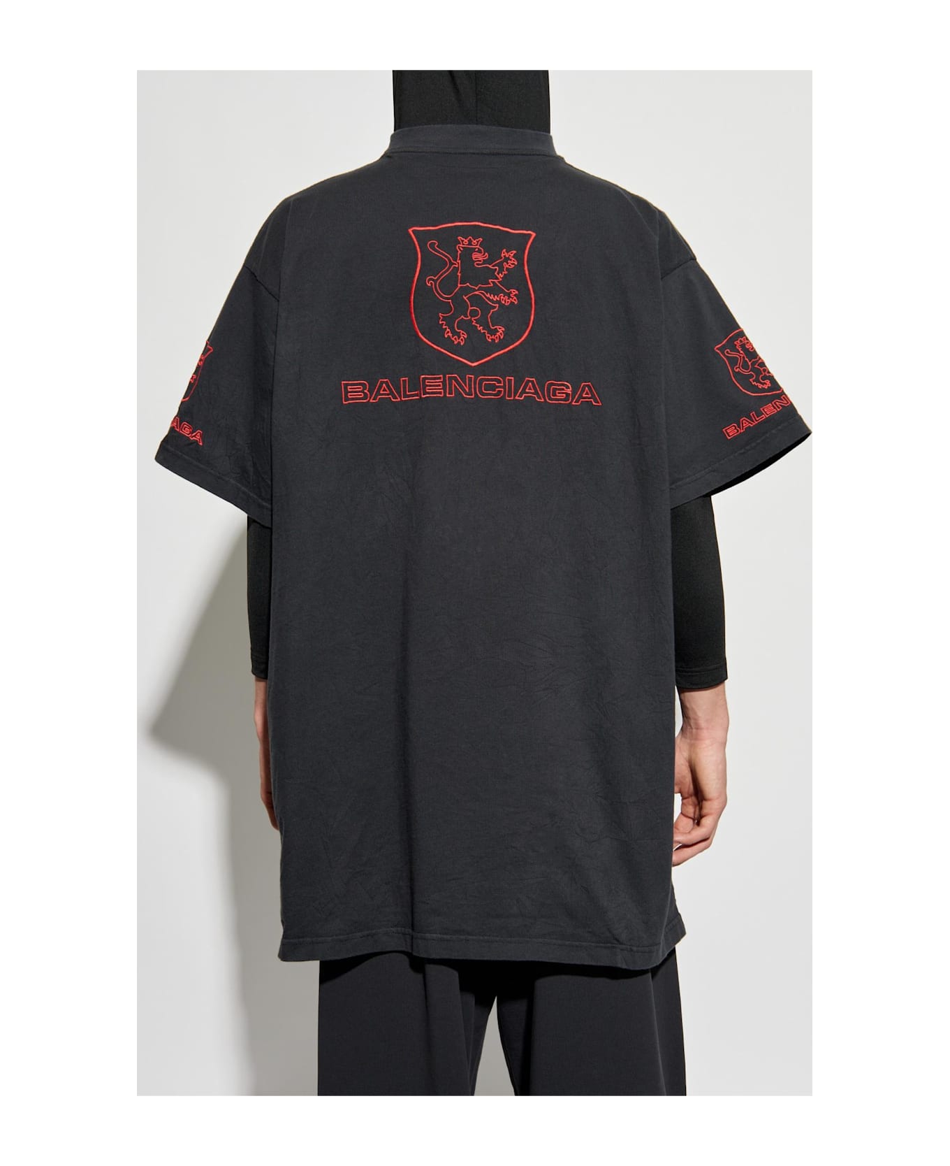Balenciaga 
lion Club
 Oversize T-shirt - Black  