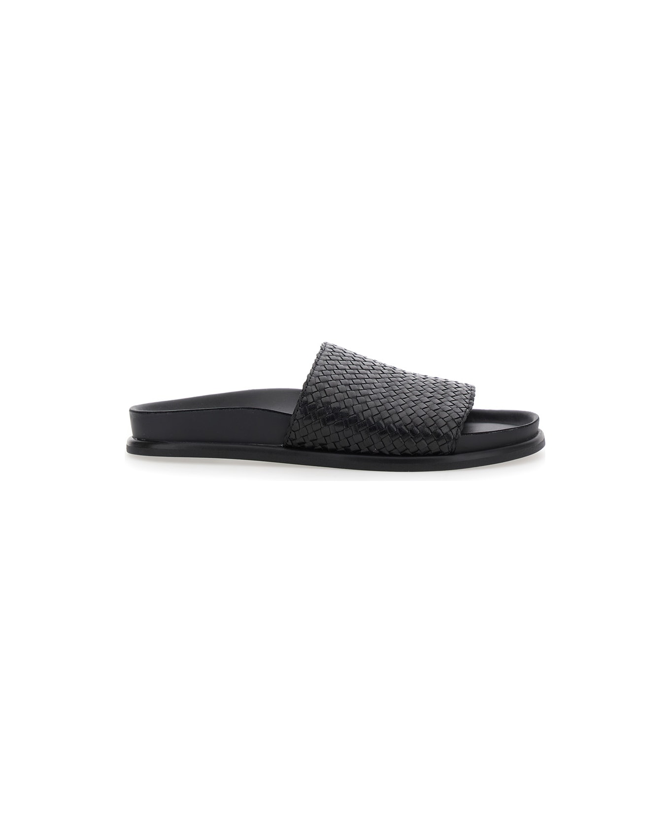 Vagabond Black Sandals With Braided Design In Leather Woman - Black