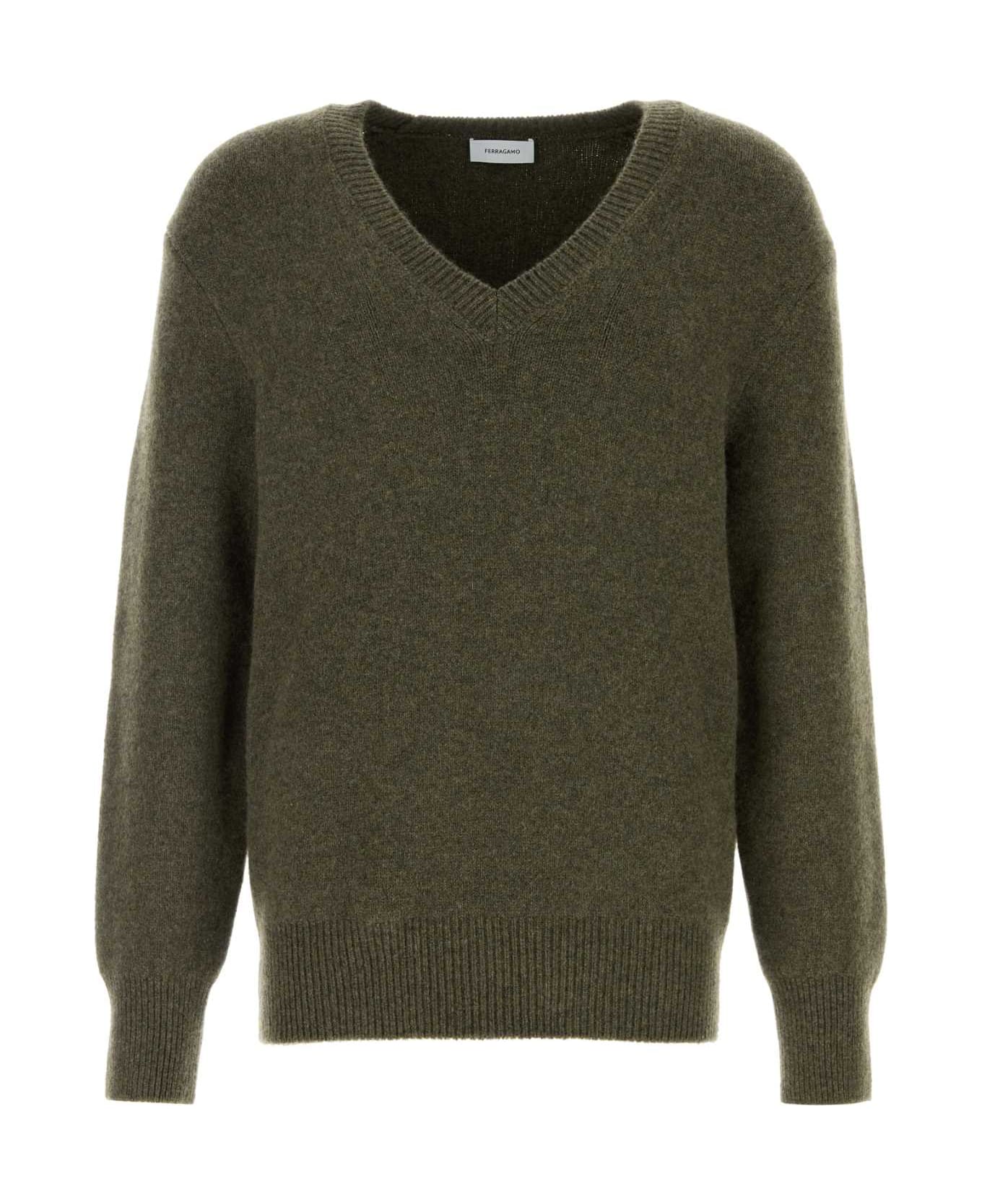 Ferragamo Dark Green Cashmere Sweater - UNIFORMGREEN ニットウェア