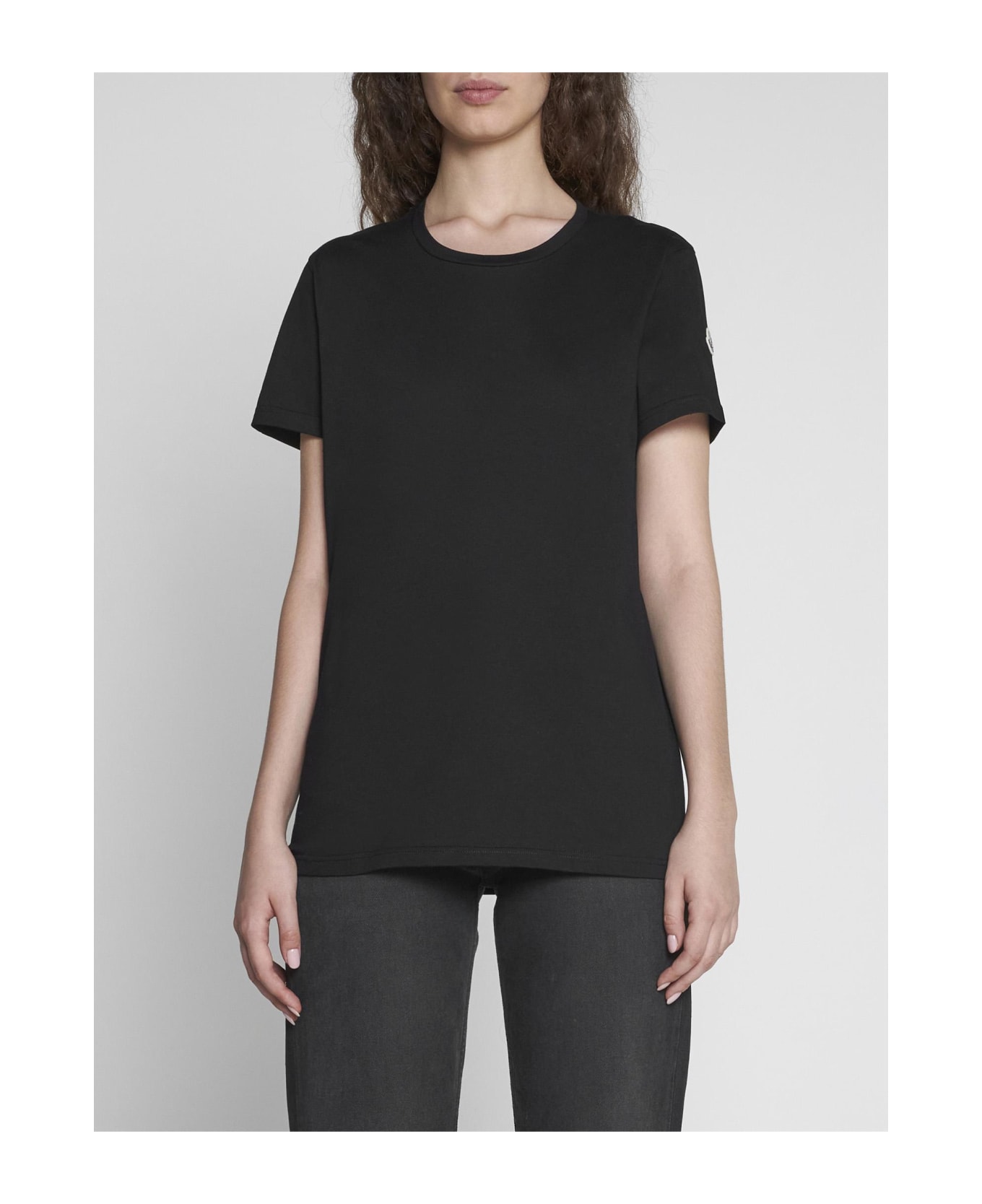 Moncler Logo-patch Cotton T-shirt - BLACK Tシャツ