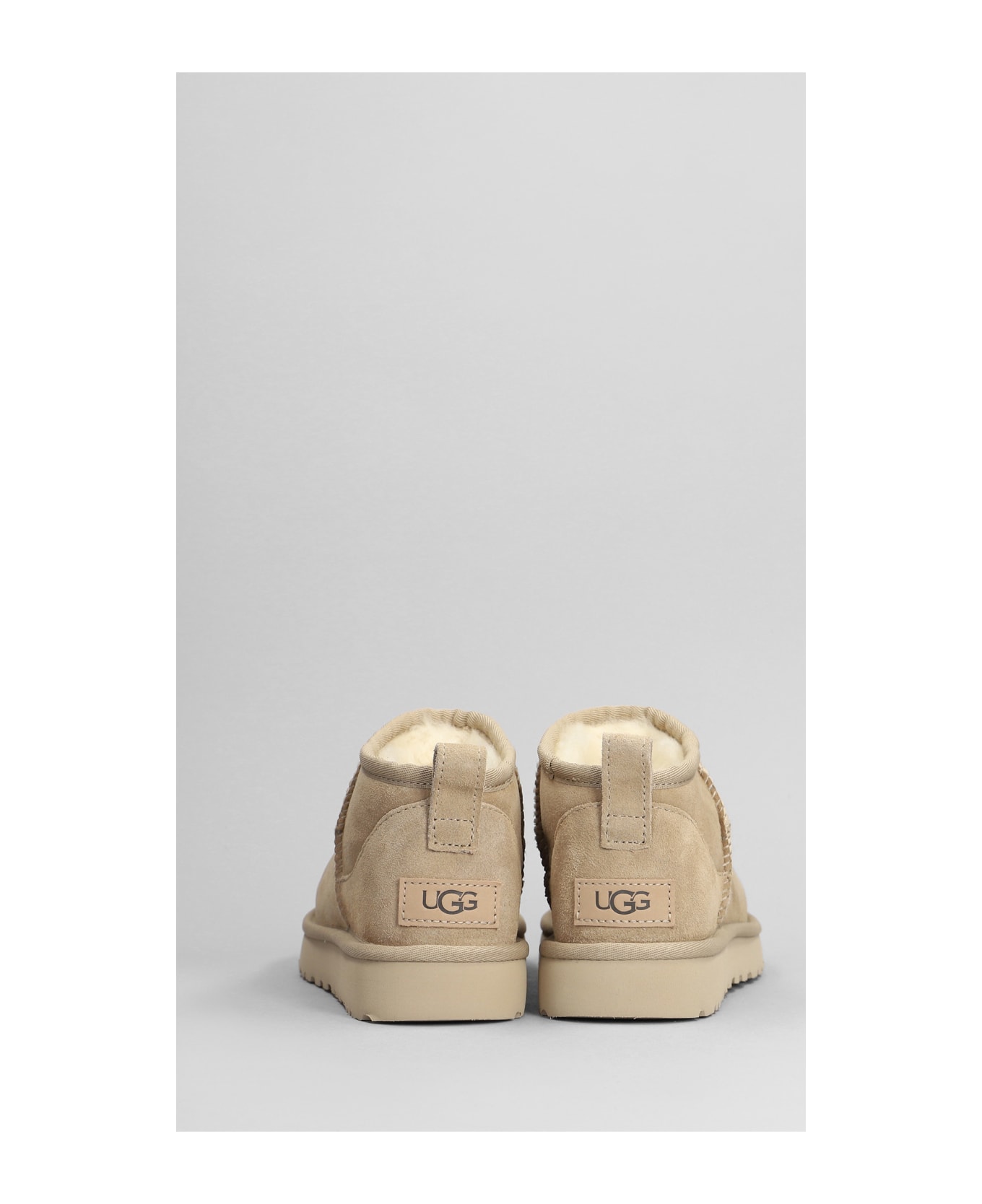 UGG Classic Ultra Mini Low Heels Ankle Boots In Beige Suede - beige フラットシューズ