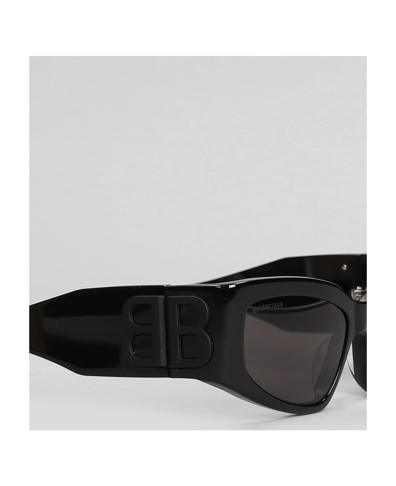 Balenciaga Bossy Cat Sunglasses - Black