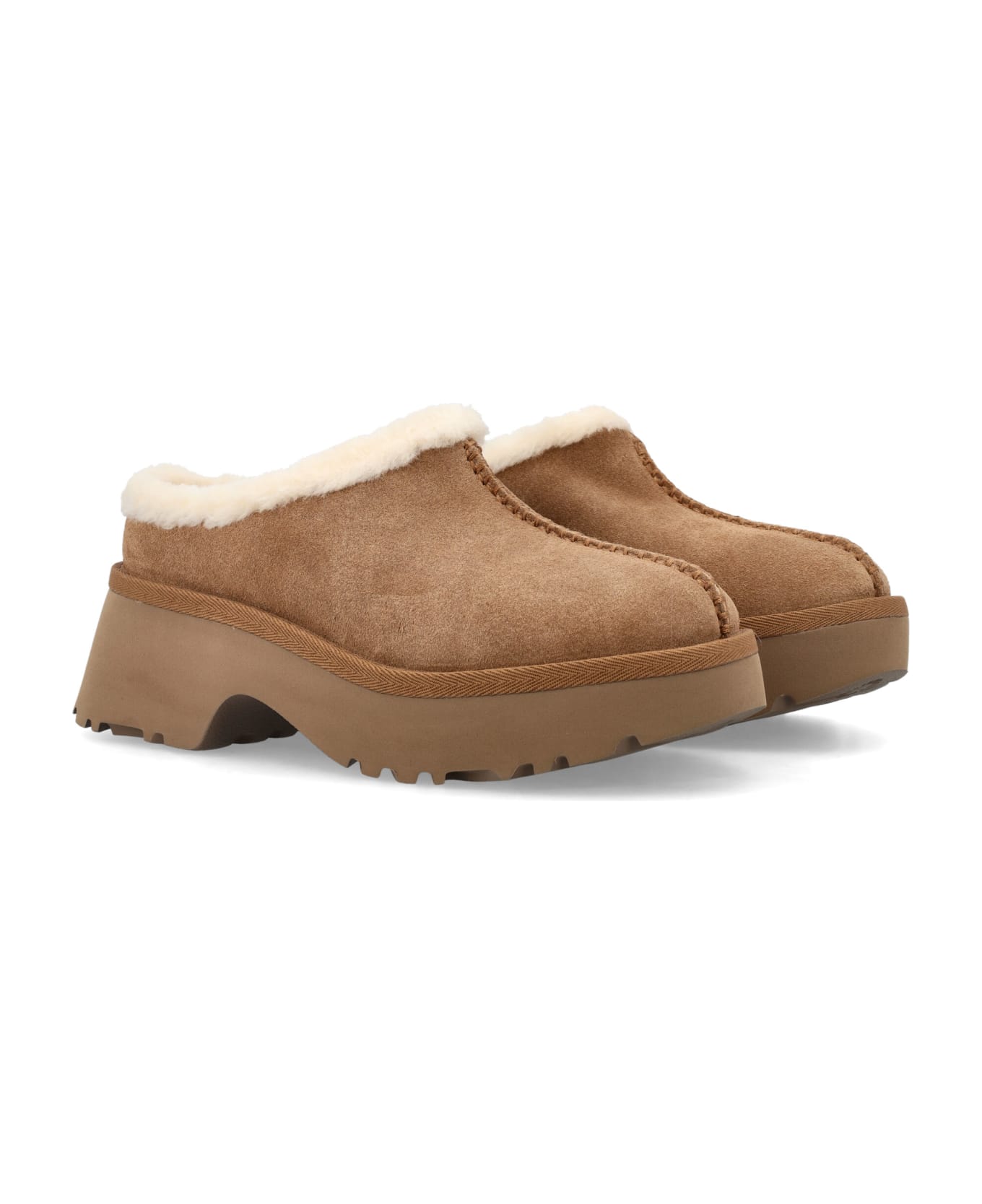 UGG New Eights Cozy Clog - Che Chestnut