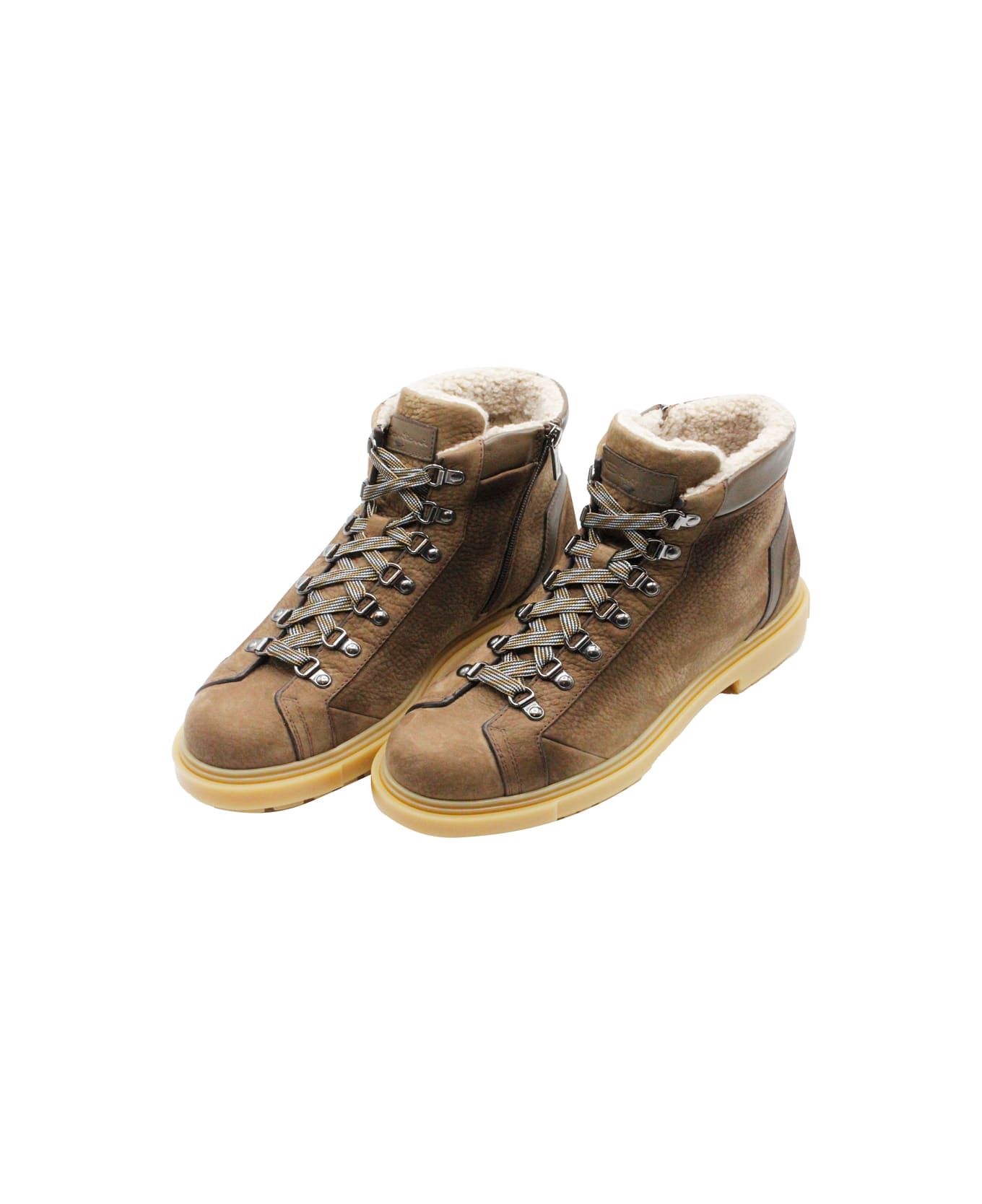 Santoni Boot In Soft Nubuck Leather With Side Zip And Laces. Internal Lamb Fur Padding. Metal Hooks - Taupe