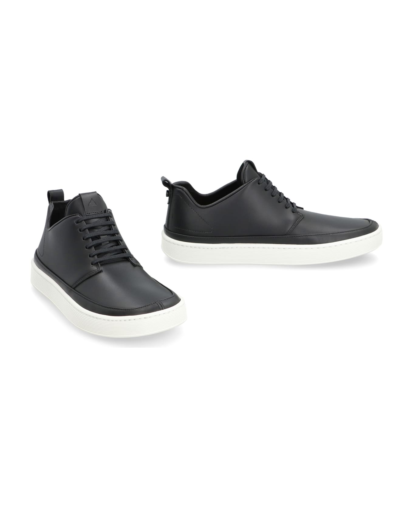 Volta Bosco Hybrid Low-top Sneakers - black