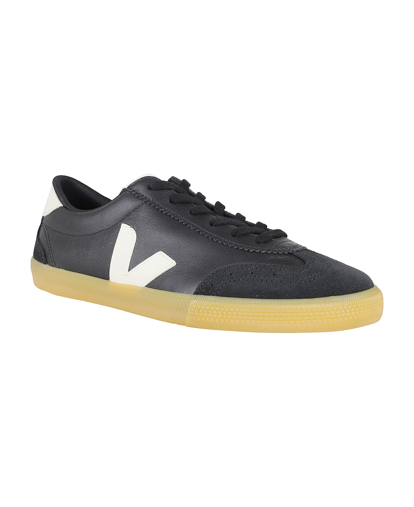 Veja Volley O.t. - Black Pierre