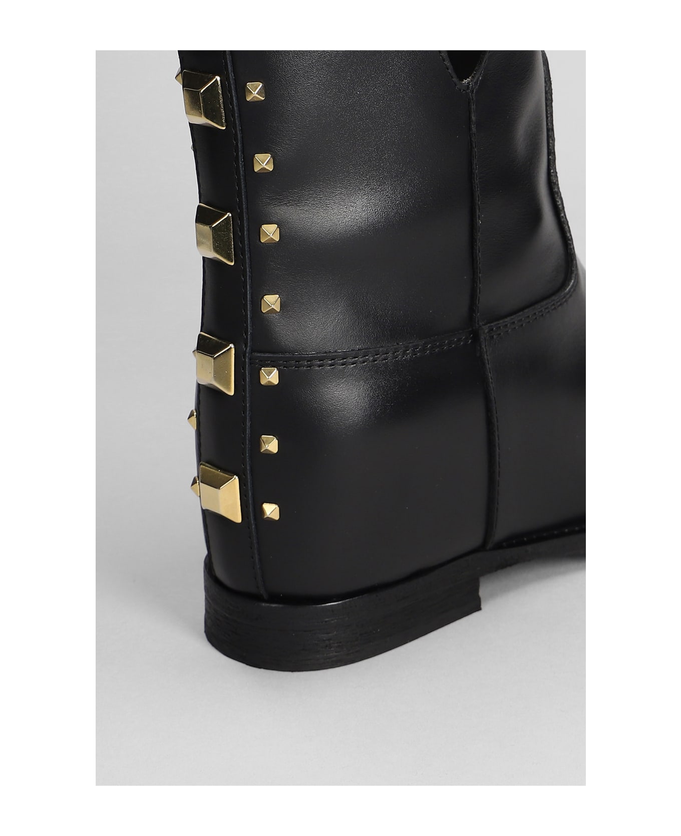 Via Roma 15 Ankle Boots Inside Wedge In Black Leather - black