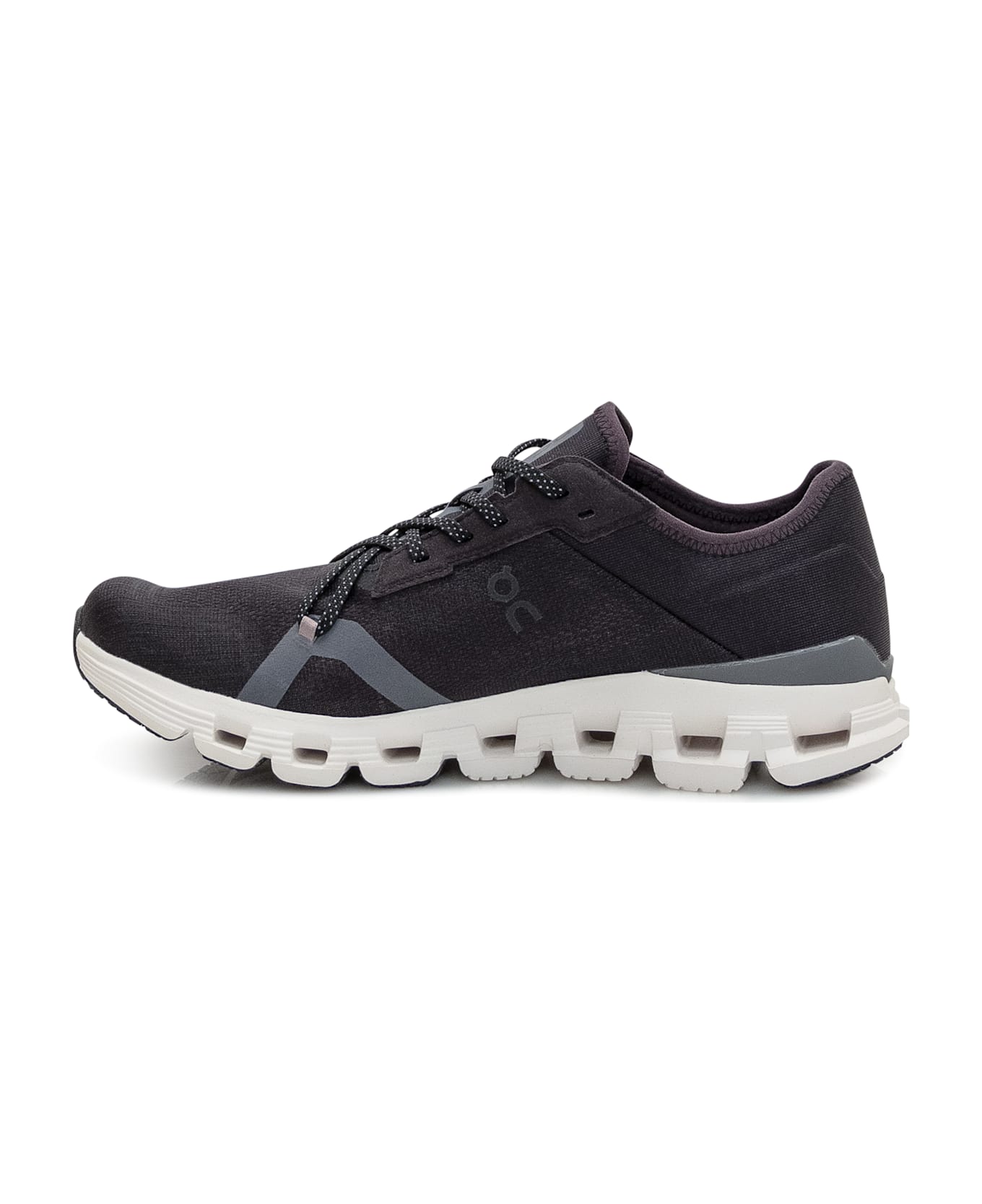 ON Cloud X 4 Ad Shoe - Black