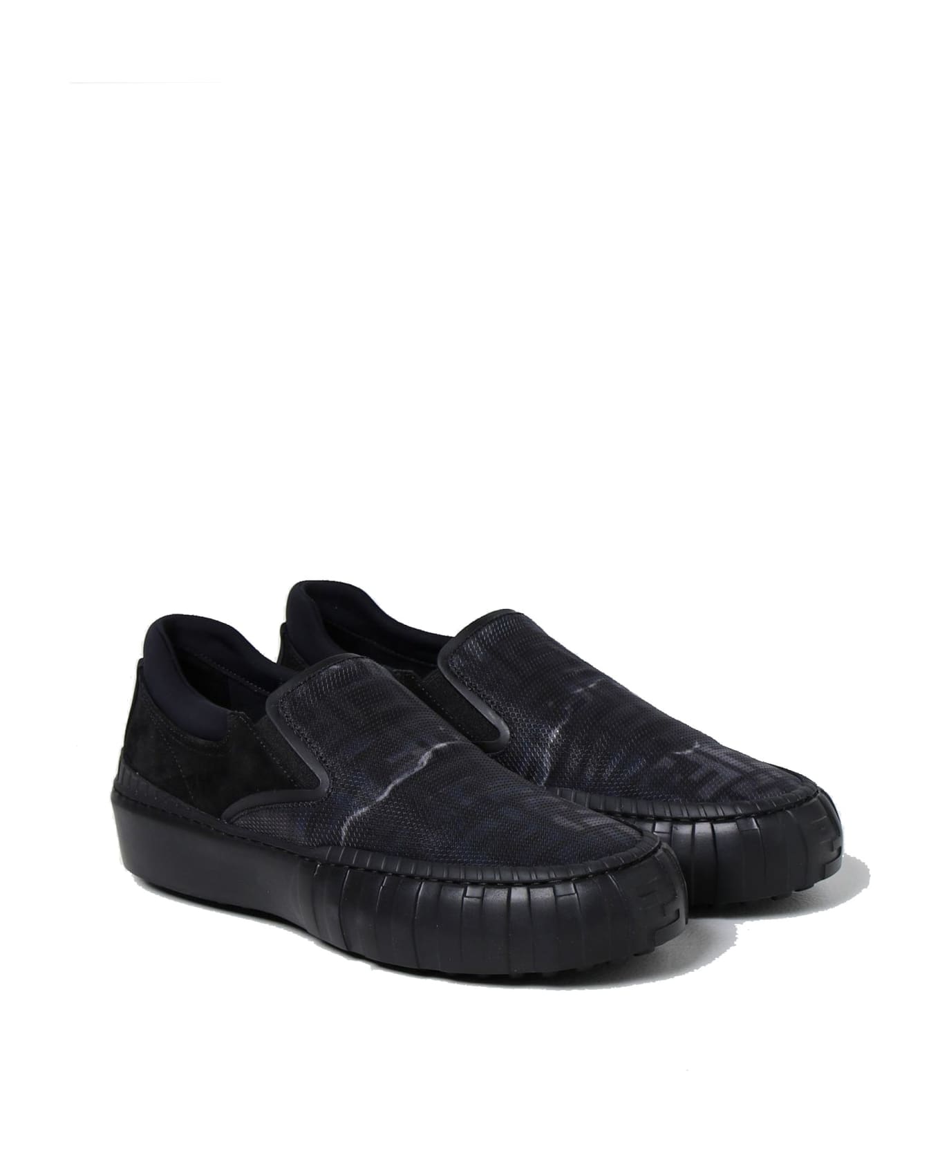 Fendi Force Sneakers - Black
