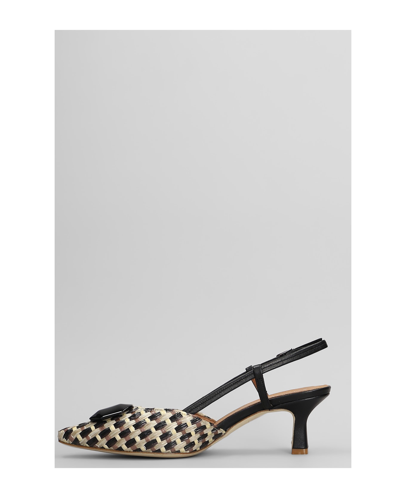 Julie Dee Pumps In Black Raffia - black