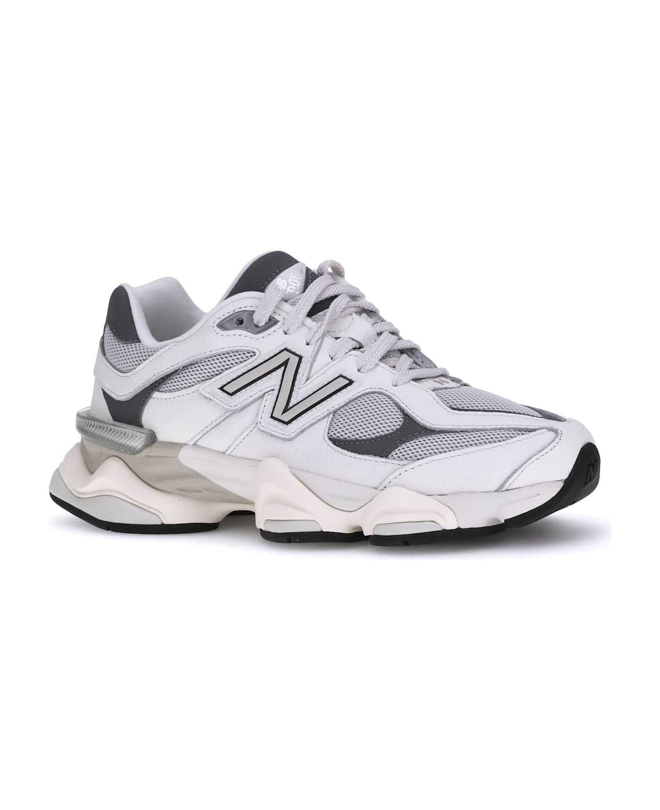 New Balance 9060 Sneakers