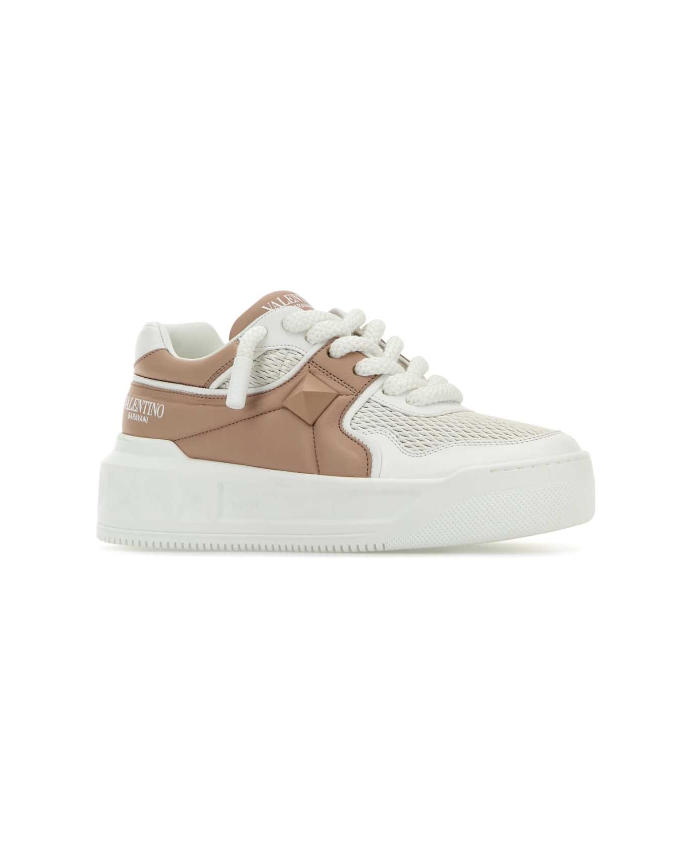 Valentino Garavani Two-tone Leather One Stud Xl Sneakers - BIANCOBIABEIGEROSEBIABEIGEROSEBI