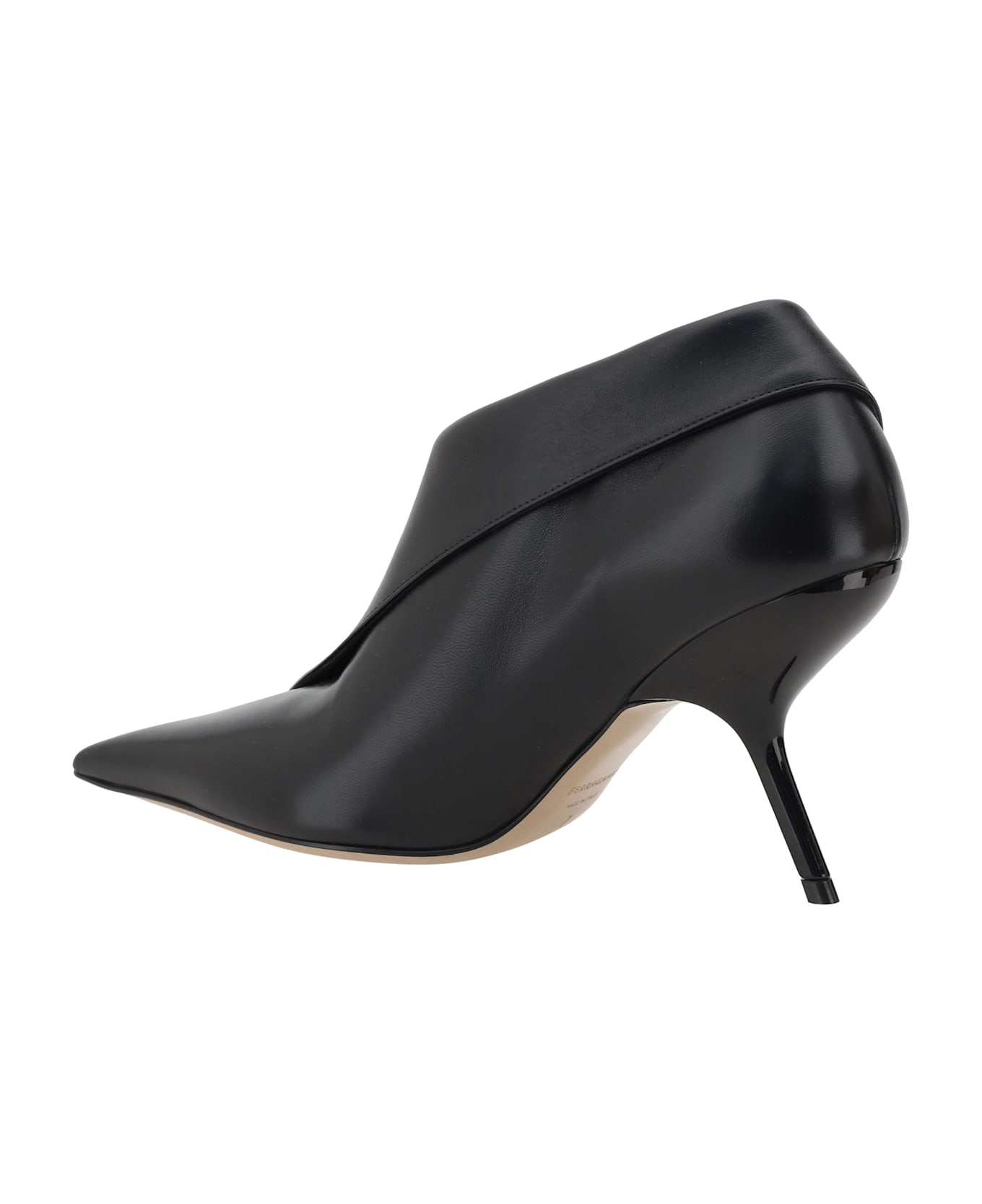 Ferragamo Eva Pumps