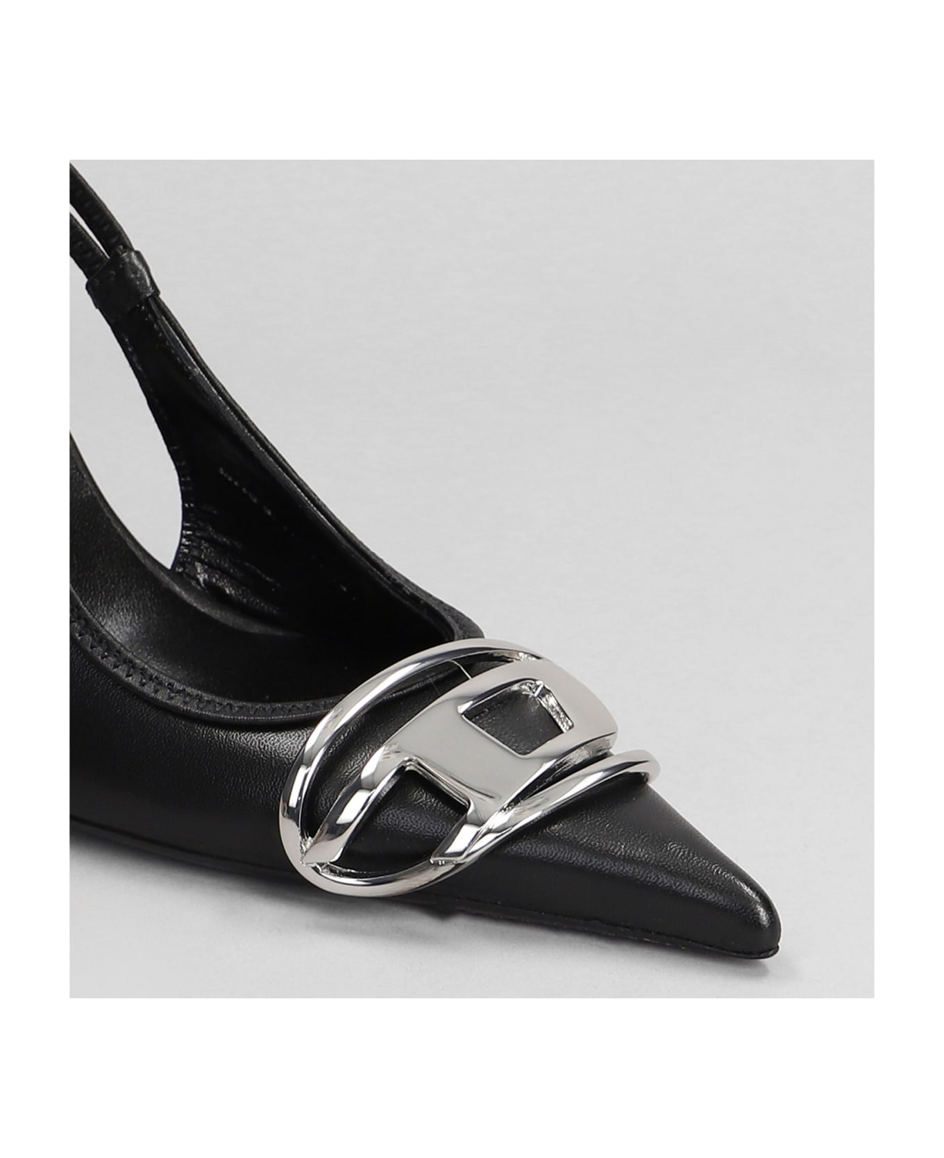 Diesel Shoe 
d-venus Sb
 - BLACK