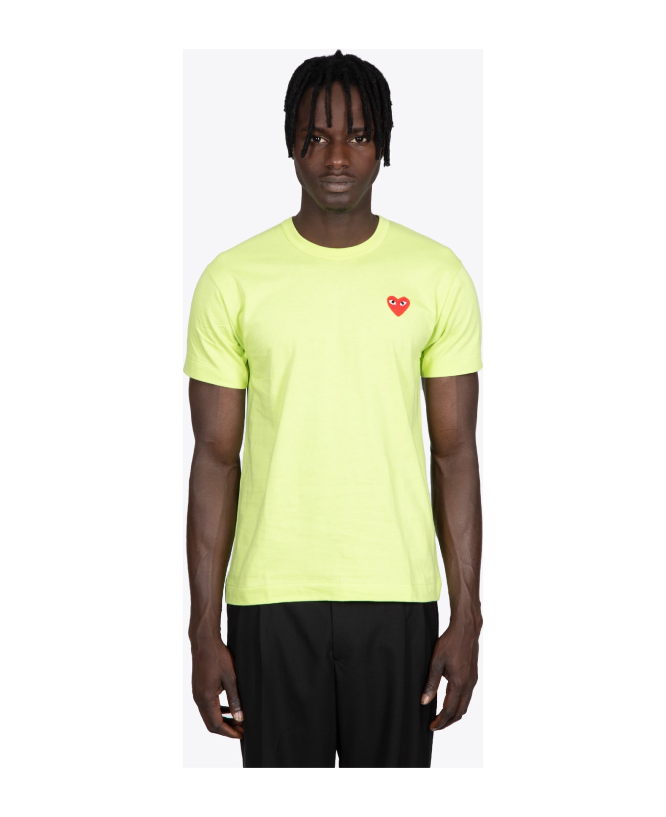 Comme des Garçons Play Mens T-shirt Acid green cotton t-shirt with big heart patch - Verde
