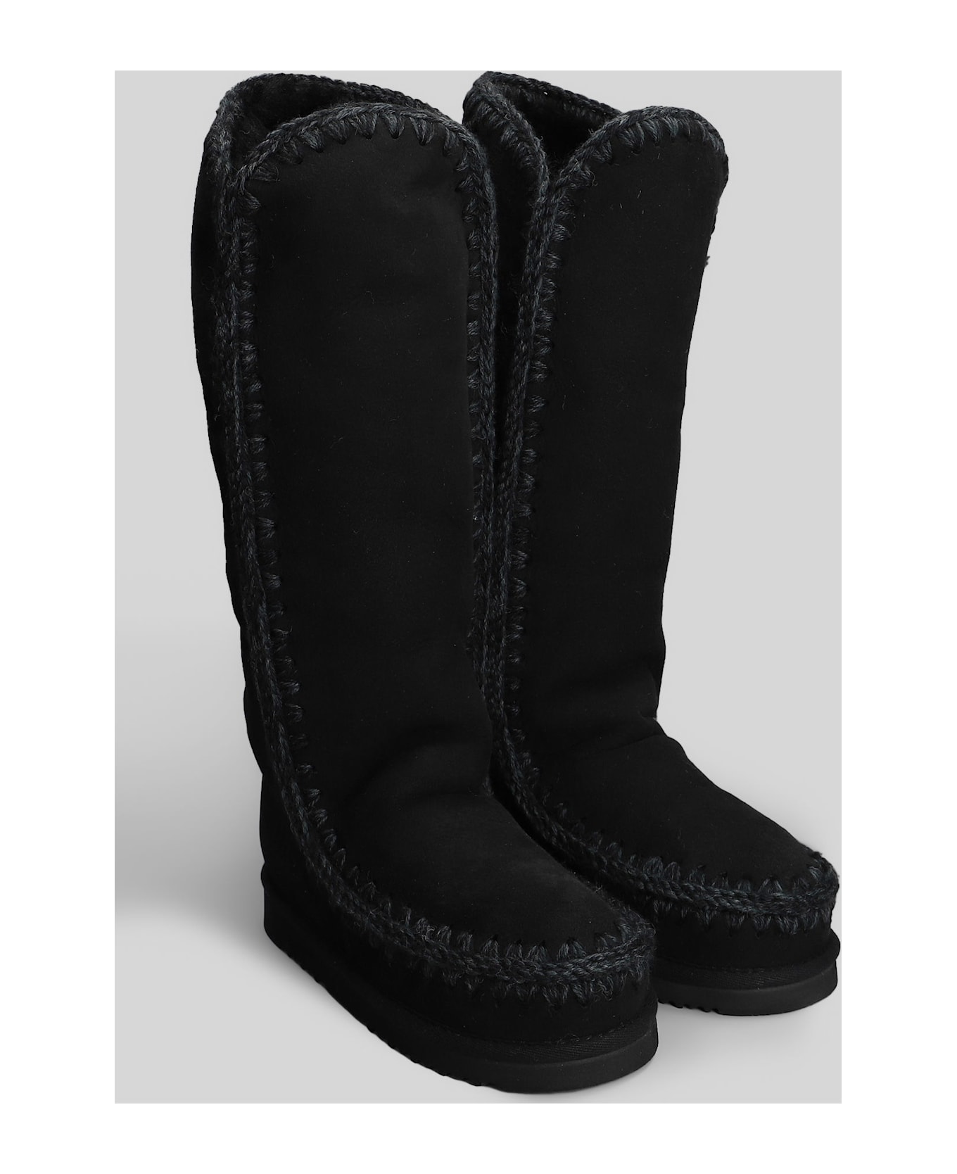 Mou Eskimo 40 Low Heels Boots In Black Suede - black