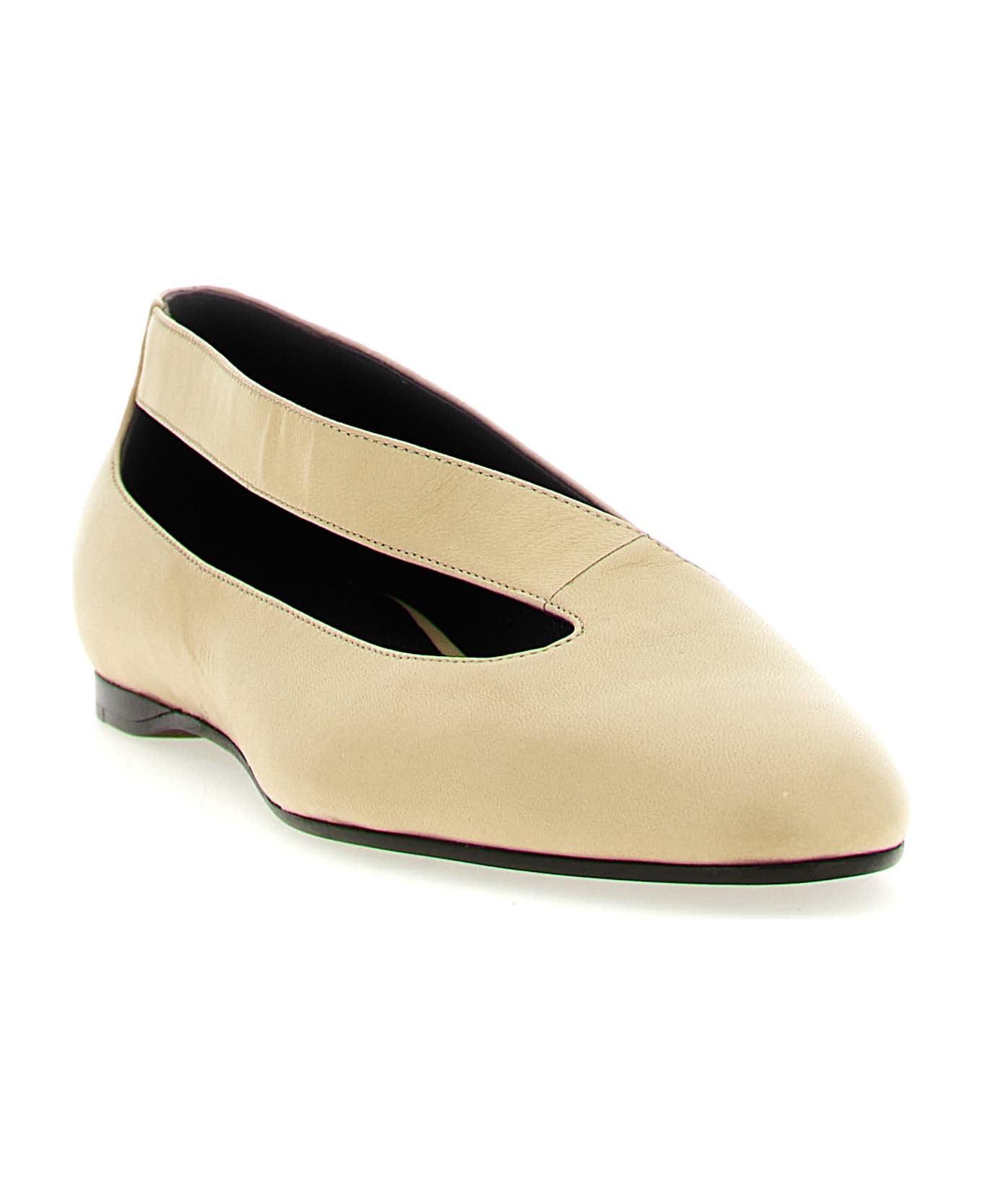 Khaite 
diana
 Ballet Flats - Beige フラットシューズ