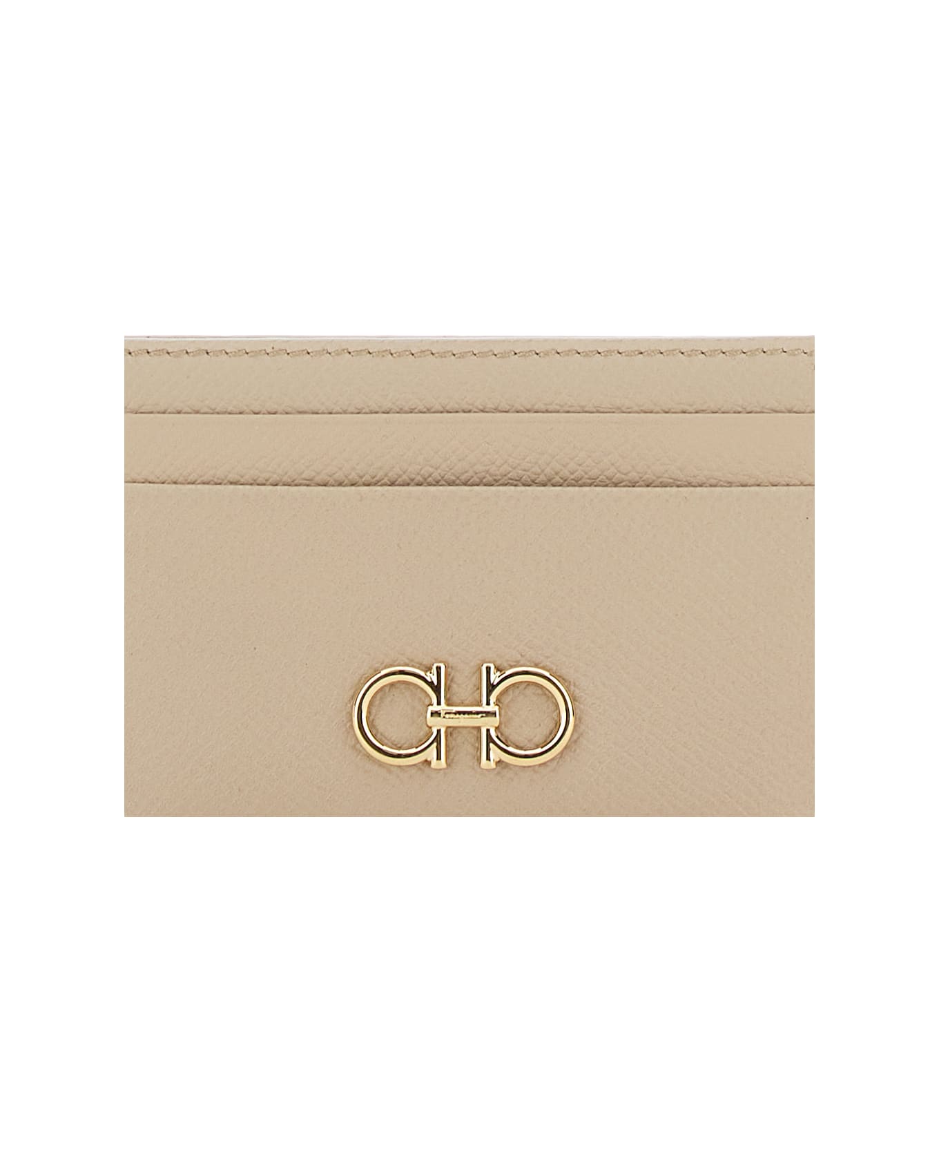 Ferragamo Beige Card-holder With Gancini Detail In Hammered Leather Woman - Beige