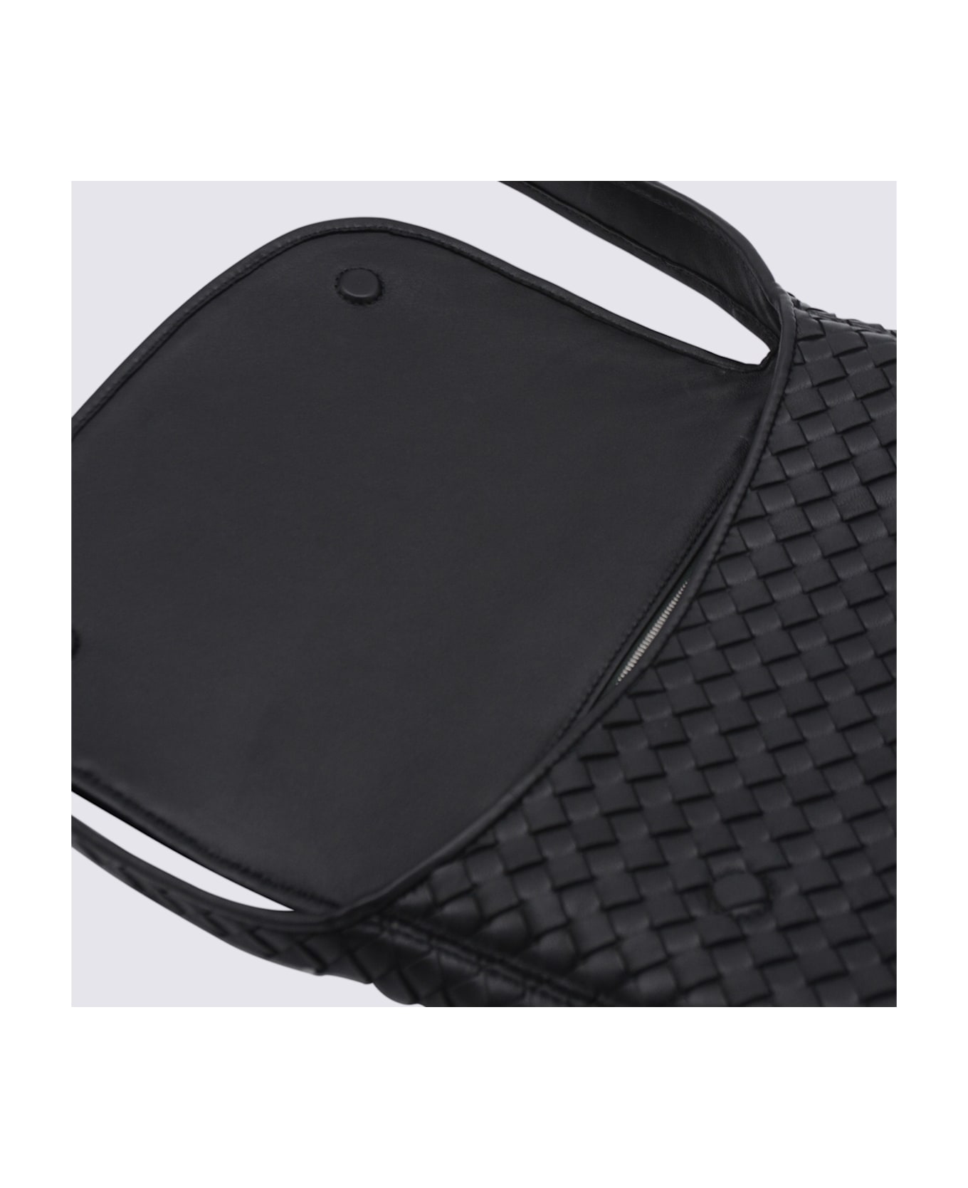 Bottega Veneta Black Leather Messenger Bag - Black