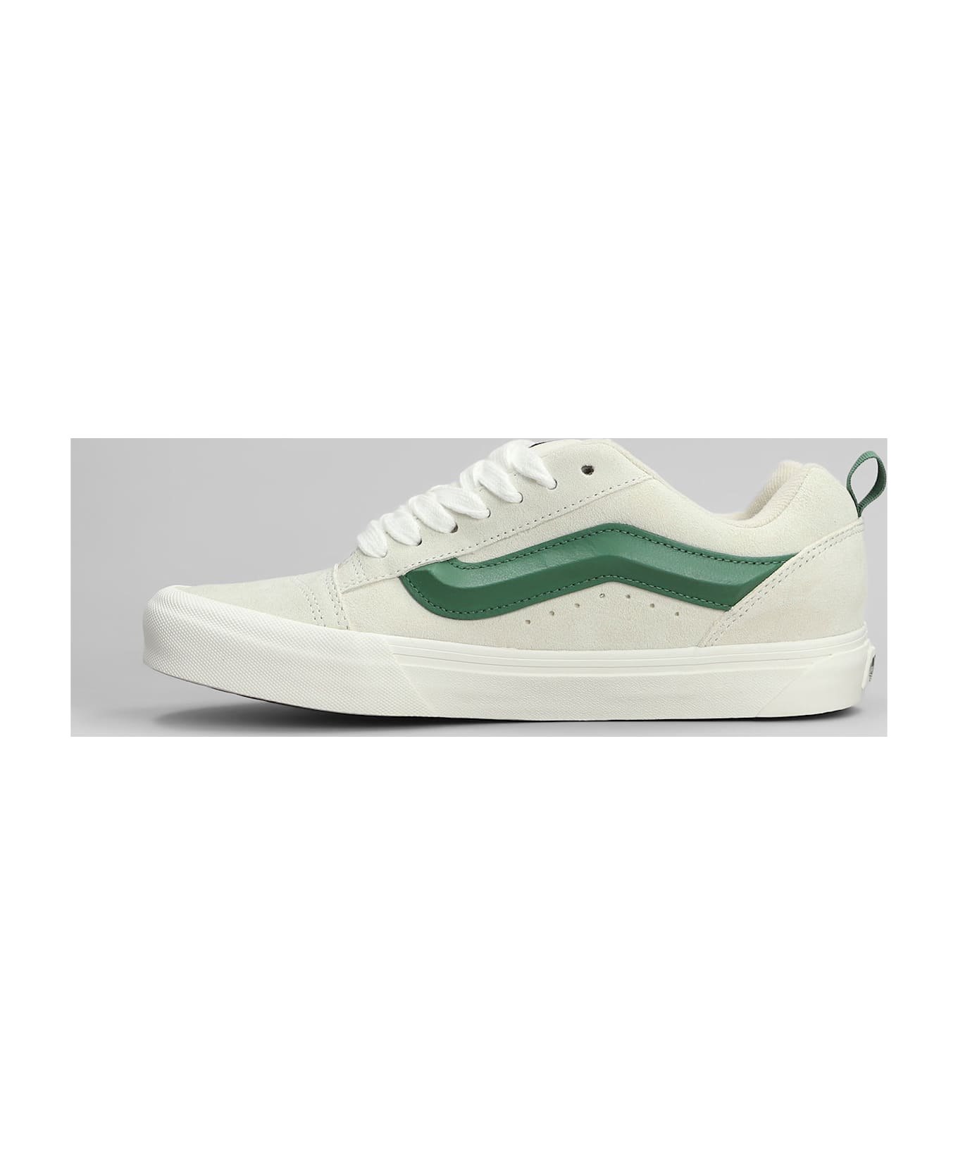 Vans Knu Skool Sneakers In White Suede - white