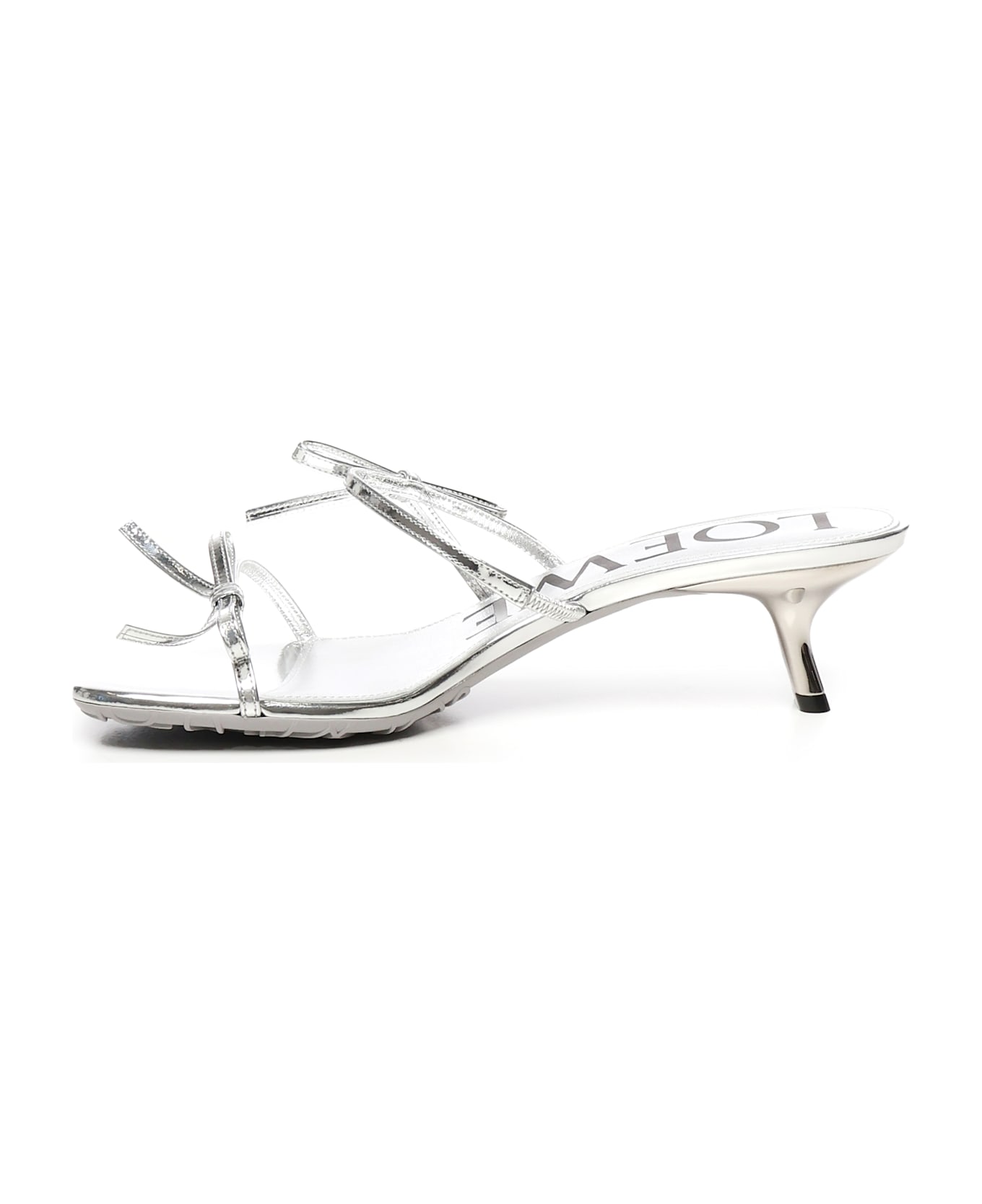 Loewe Petal Sandals In Metallic Calfskin - Silver