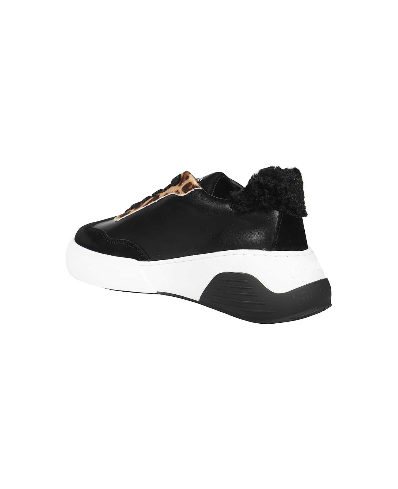 Love Moschino Low-top Sneakers - black