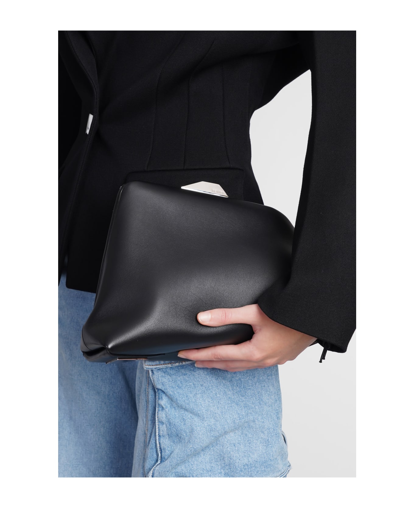 The Attico Day Off Clutch In Black Leather - black クラッチバッグ