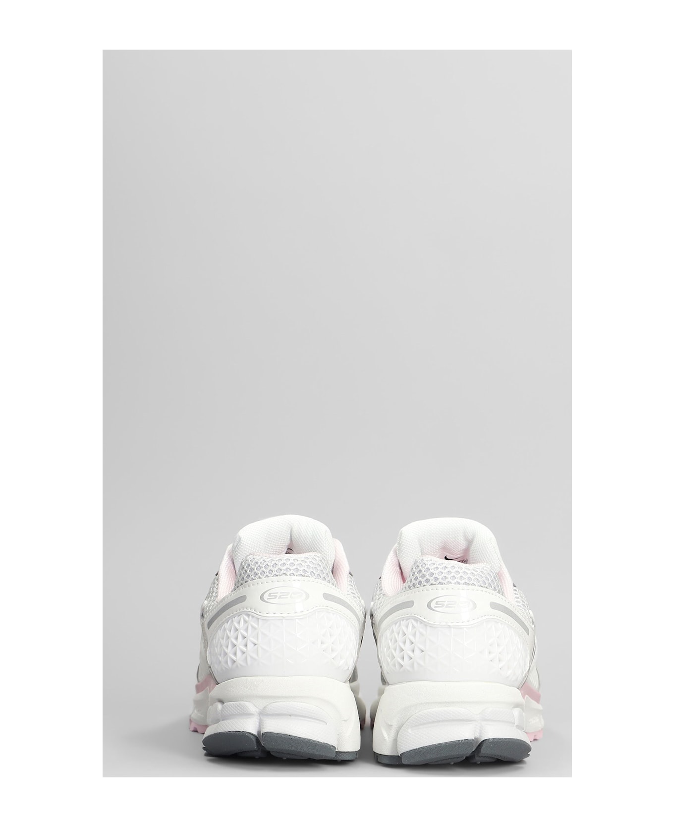 Nike Zoom Vomero 5 Sneakers In White Leather And Fabric - white