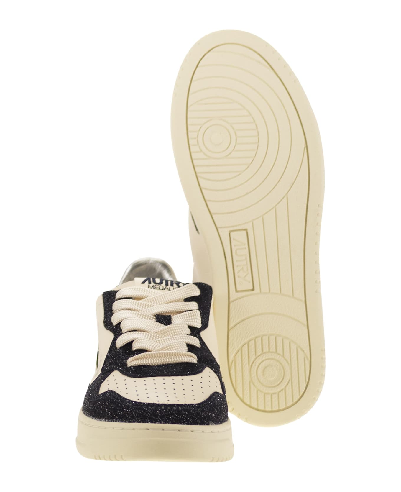 Autry Medalist Low - Sneakers With Two-tone Glitter - White/black