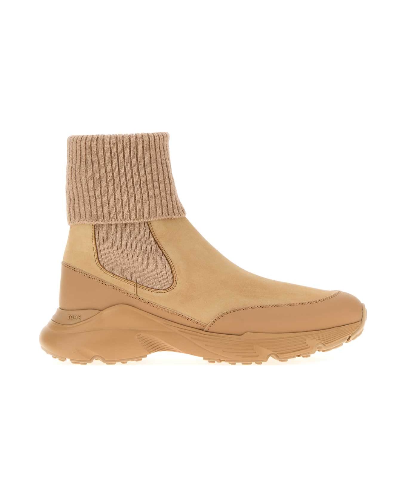 Tod's Beige Suede Ankle Boots - C205CARNEMEDIOC807NOCCIOLACH