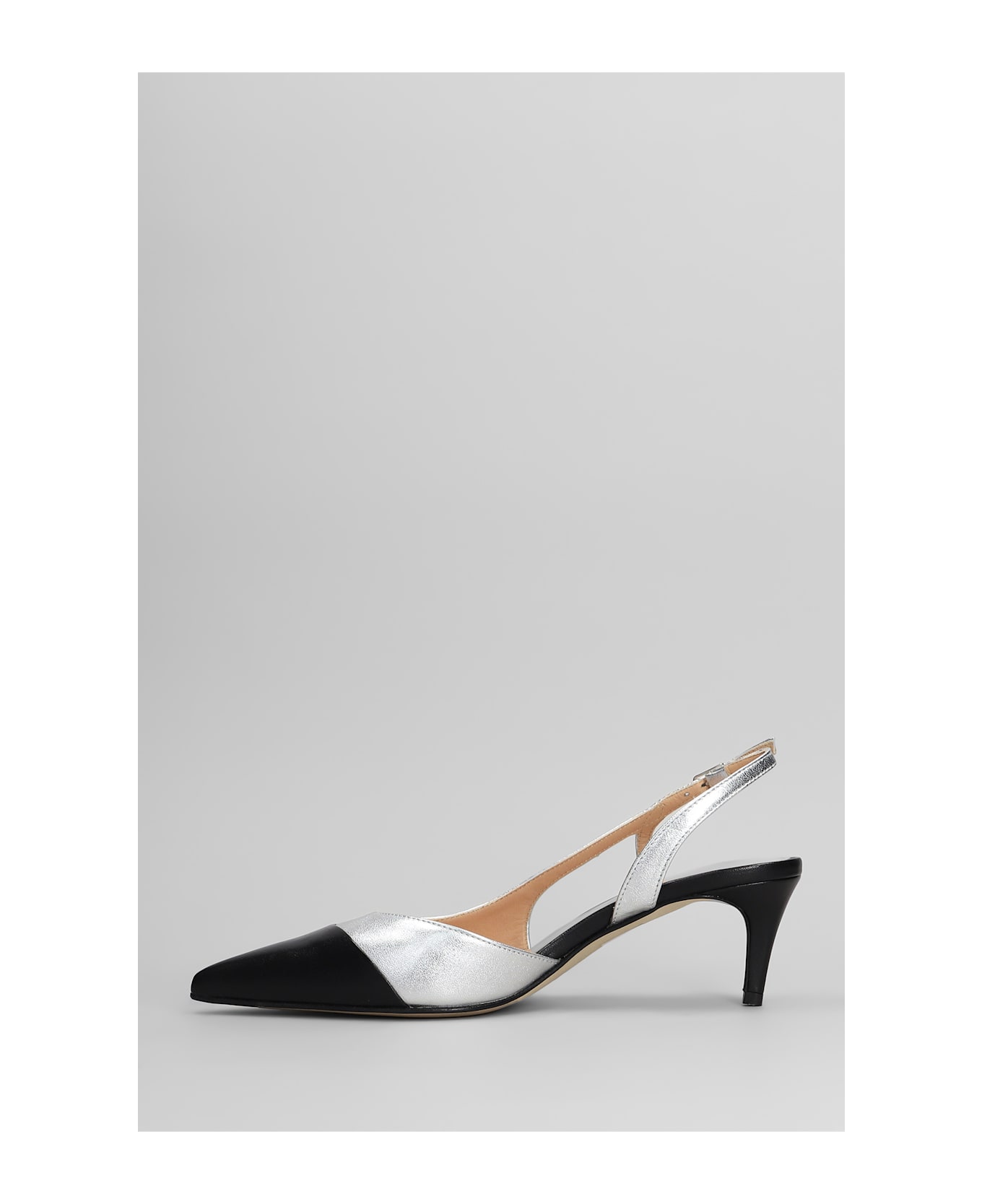 The Seller Pumps In Black Leather - black