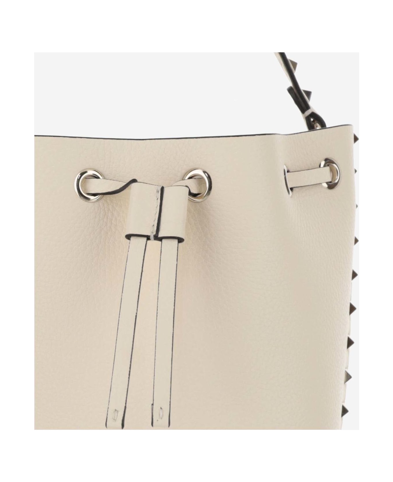 Valentino Garavani Garnet Calfskin Rockstud Bucket Bag - Ivory
