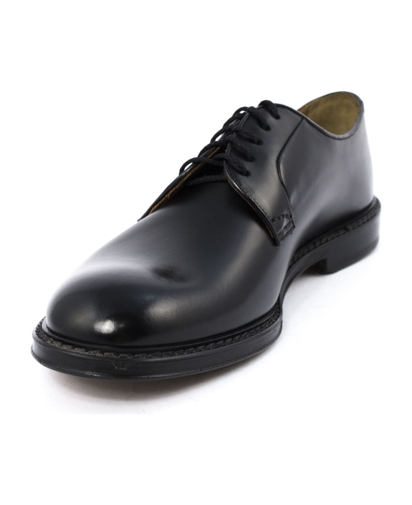 Doucal's Black Semi-glossy Leather Derby Shoes - Black ローファー＆デッキシューズ