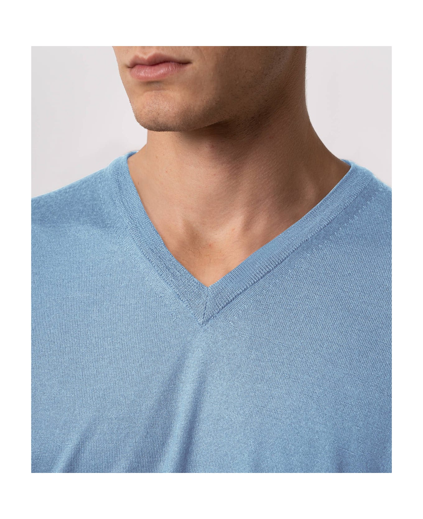 Larusmiani V-neck Sweater Pullman Sweater - Navy