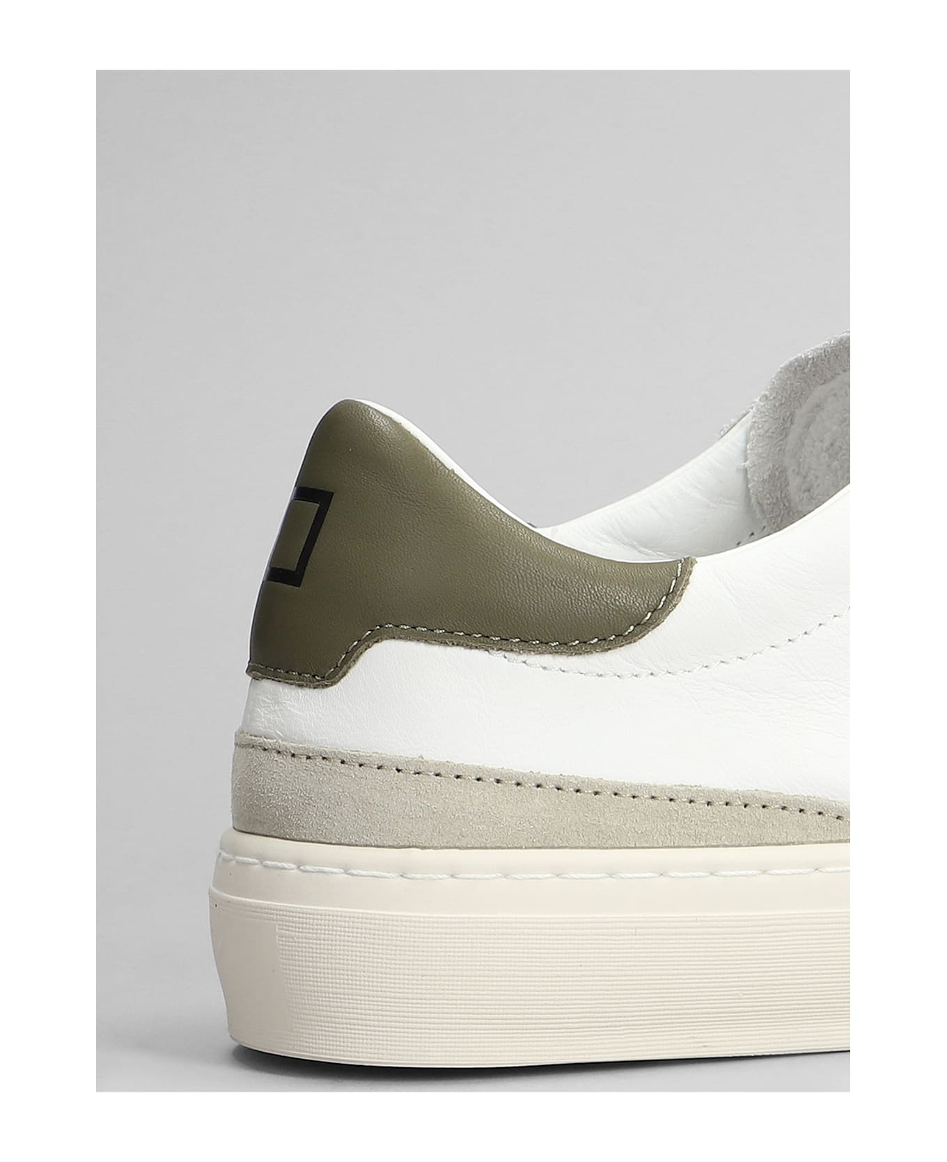 D.A.T.E. Sonica Sneakers In White Leather - white