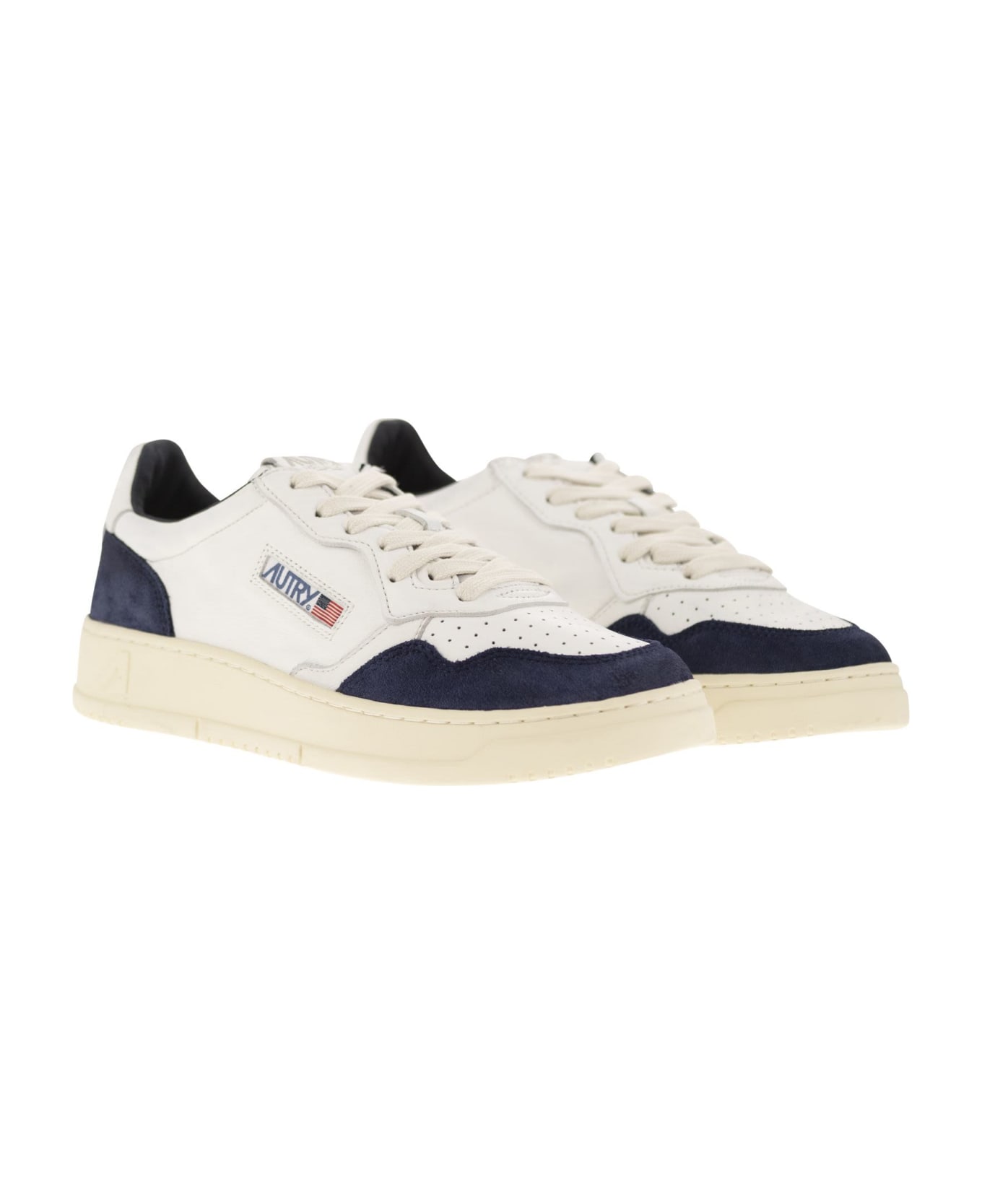 Autry Medalist Low Sneakers - WHITE/BLU