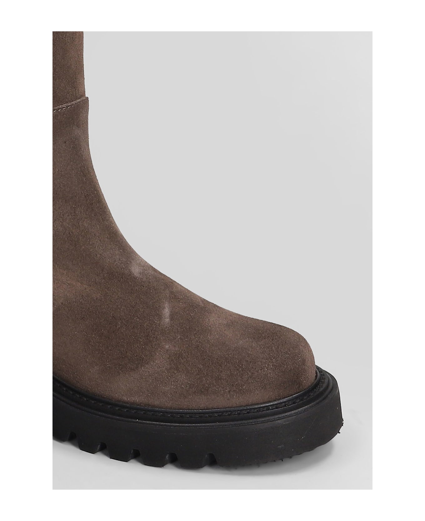 Via Roma 15 Low Heels Boots In Brown Suede - brown