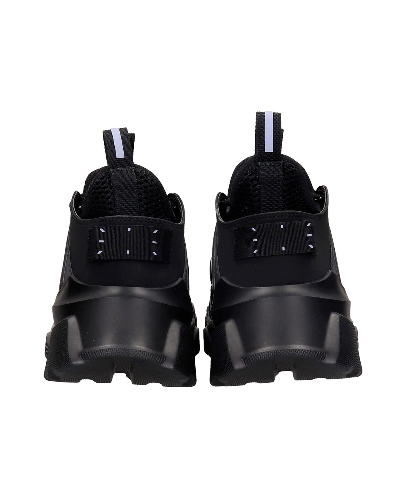 BYMCQ (ALEXANDER MCQUEEN)
黒 ナイロン ボディバッグ Alexander McQueen Color Block Low-top Leather Sneakers 'Red