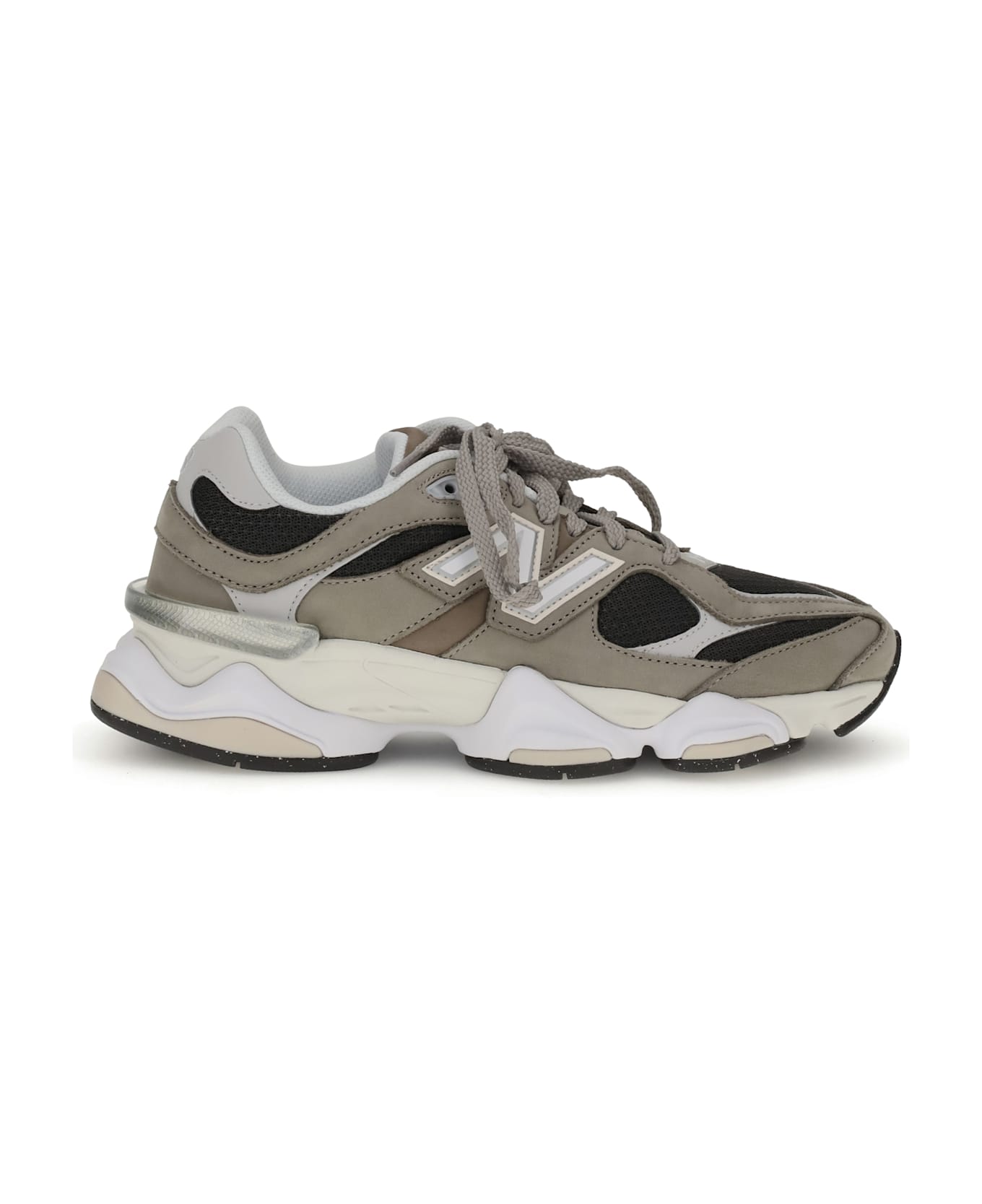 New Balance 9060 Sneakers