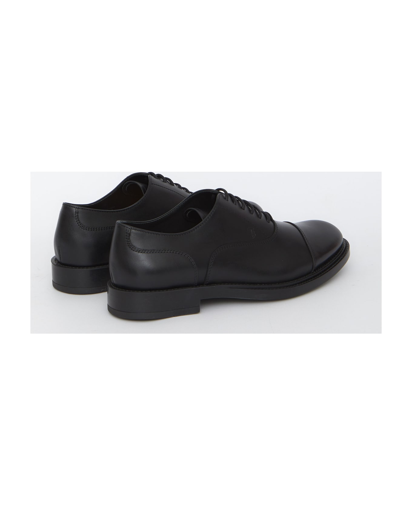 Tod's Lace-ups In Black Leather - Black ローファー＆デッキシューズ
