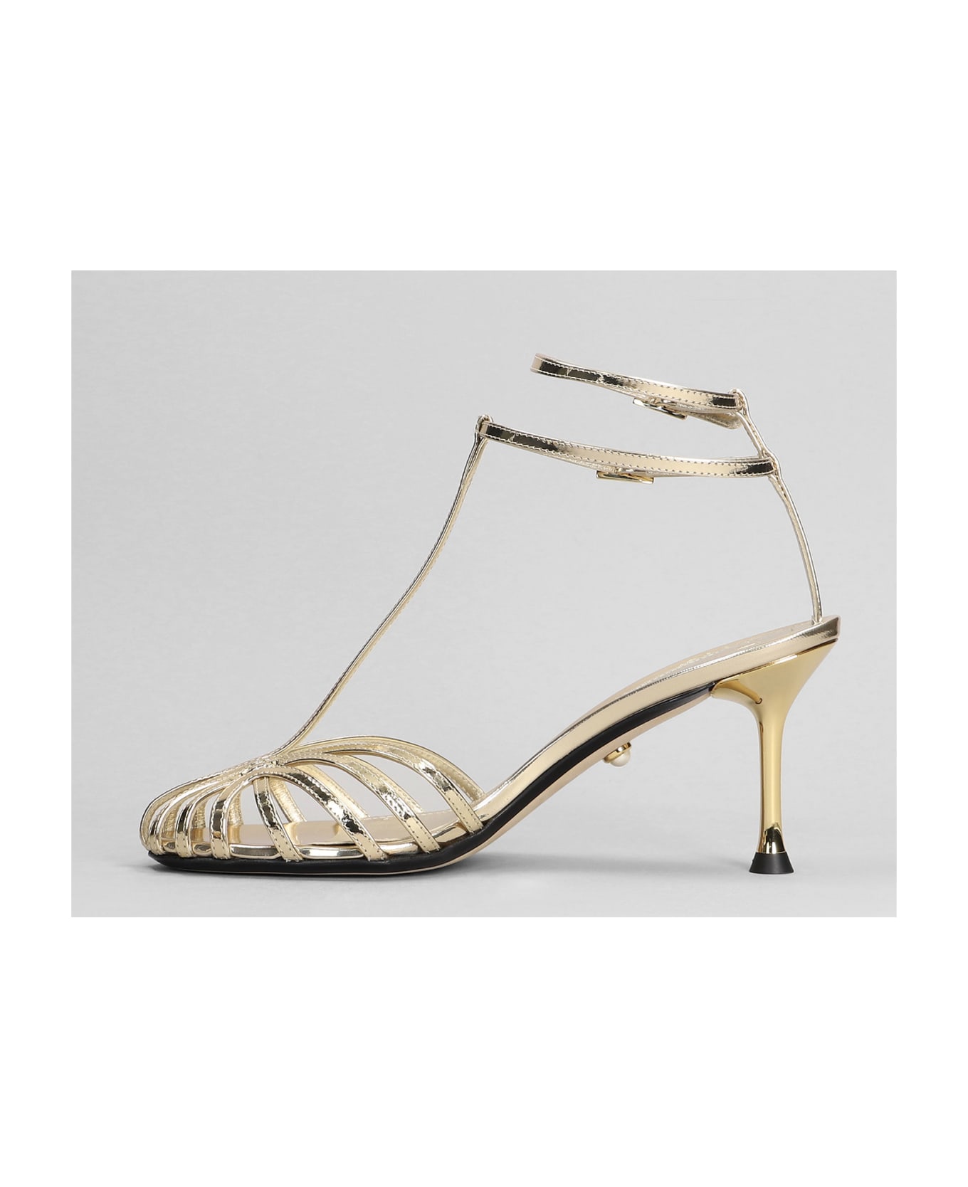 Alevì Jessie 075 Sandals In Gold Leather - gold