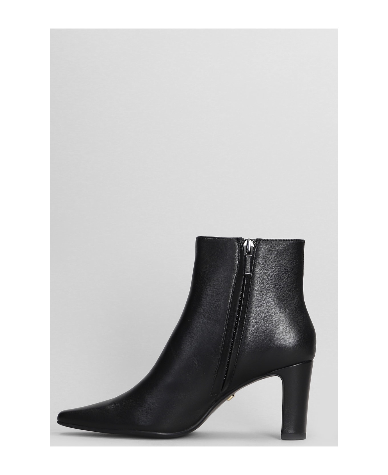 Lola Cruz Lille High Heels Ankle Boots In Black Leather - black