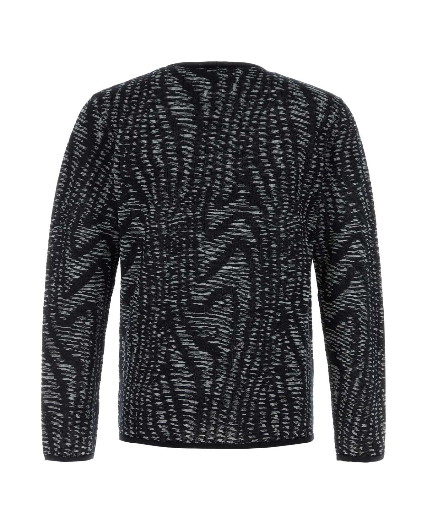 Giorgio Armani Embroidered Jacquard Sweater - BLUBIANCO
