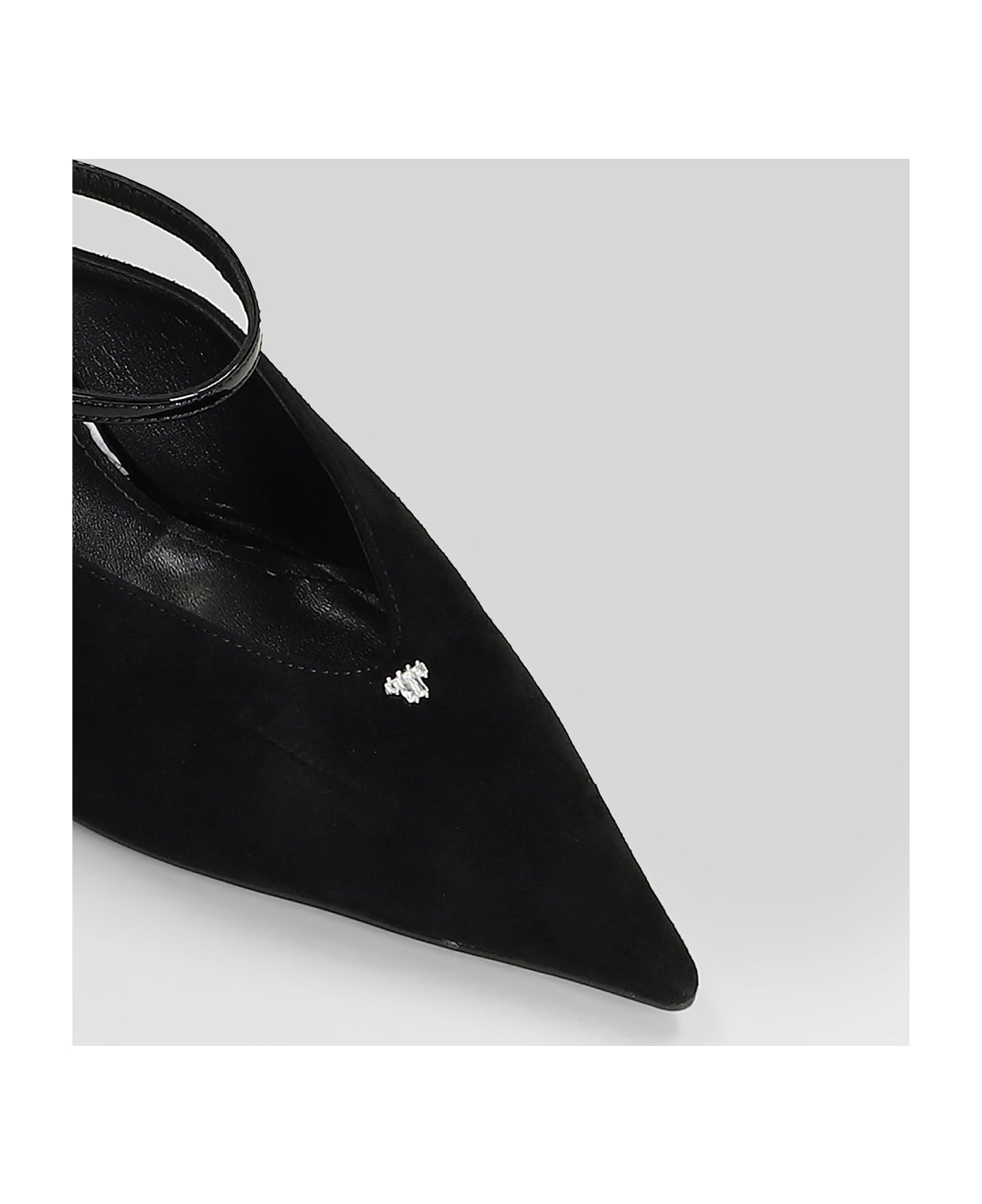 Lola Cruz Pumps In Black Suede - black