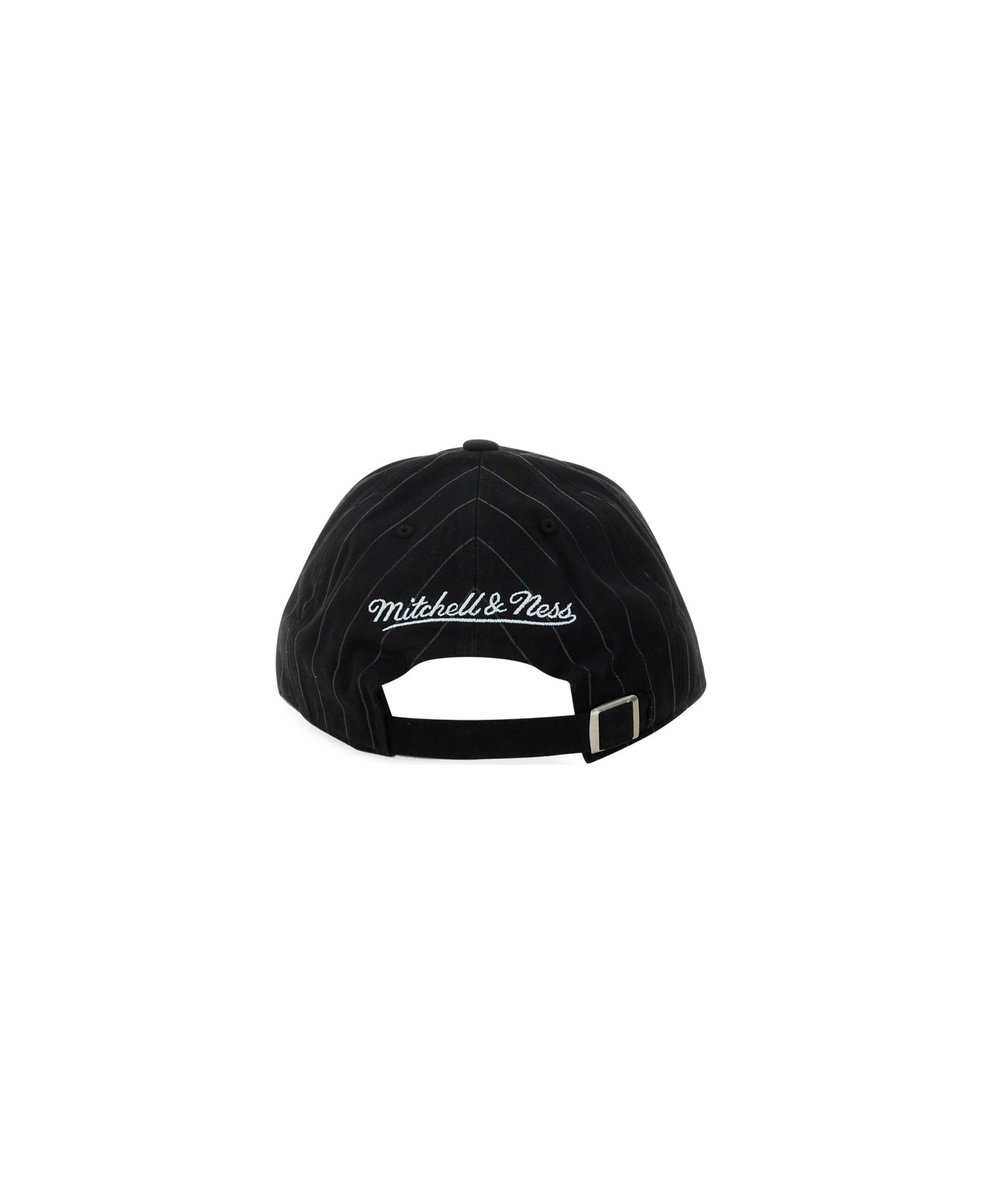 3.Paradis Mitchell & Ness And The Nba Hat - BLACK