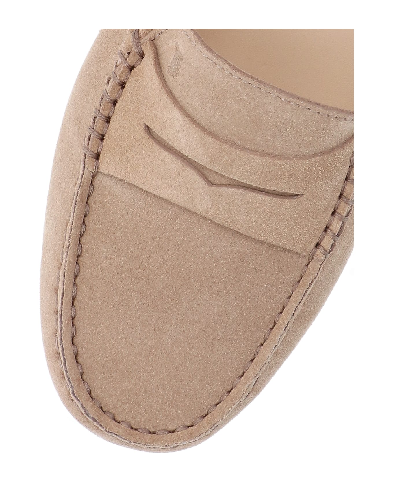 Tod's Gommino Driving Loafers - Beige フラットシューズ