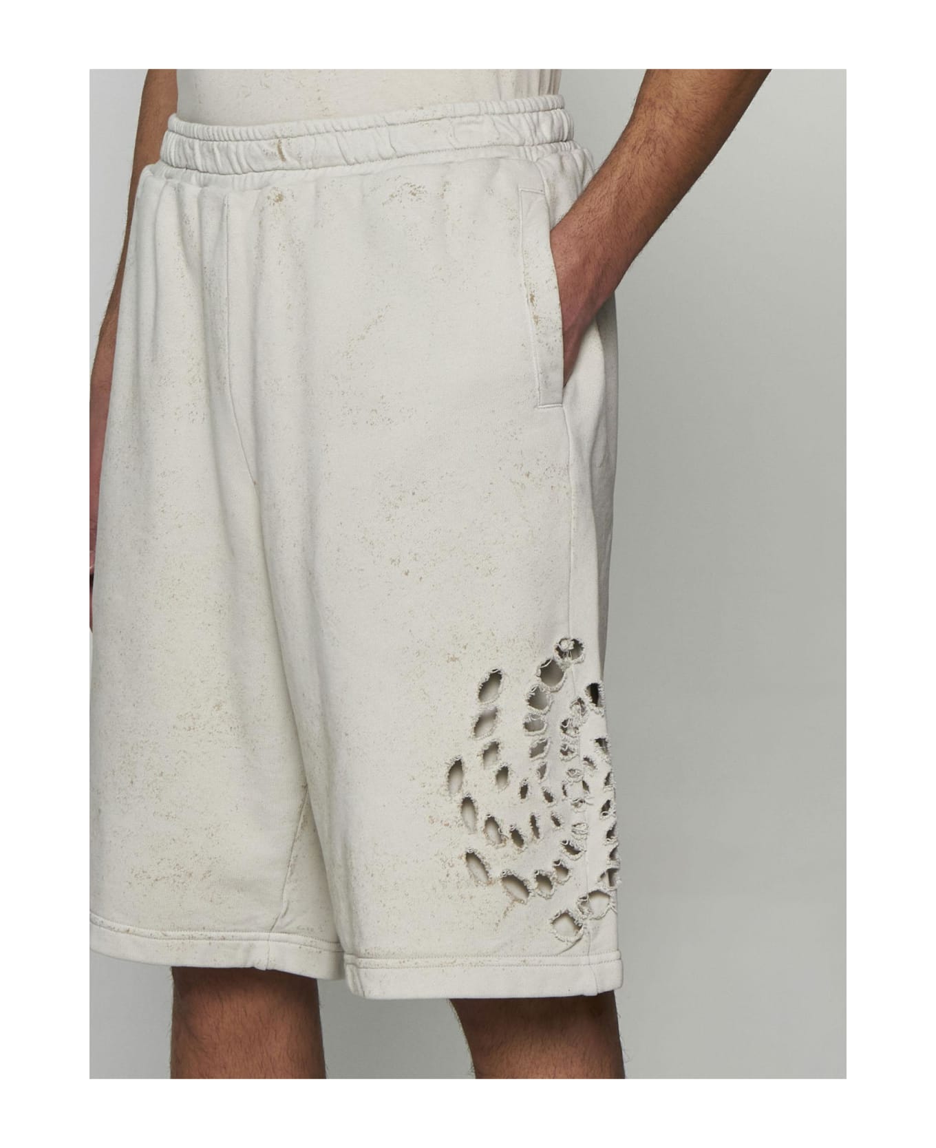 44 Label Group Holes Cotton Shorts - Dirty white+gyps