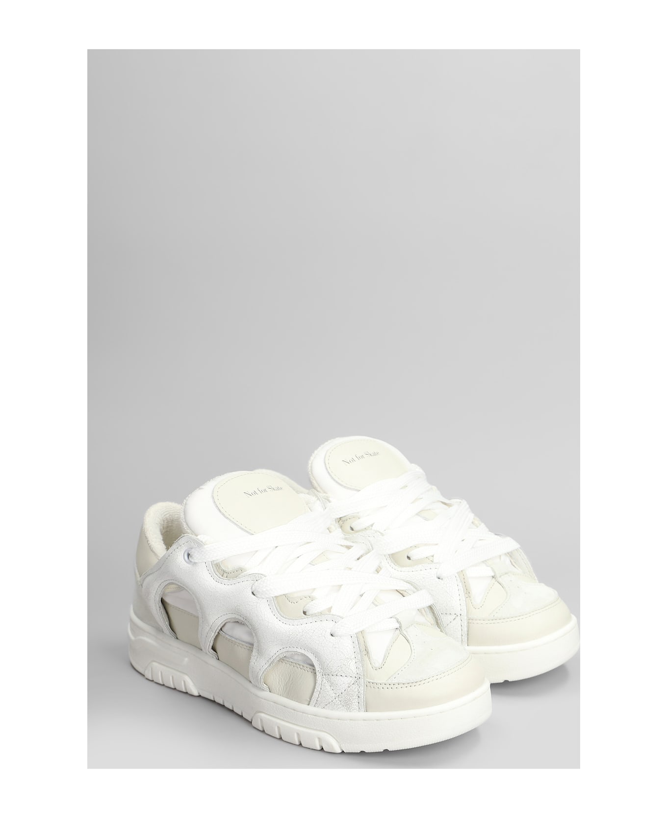 Paura Santha 1 Sneakers In White Leather And Fabric - white